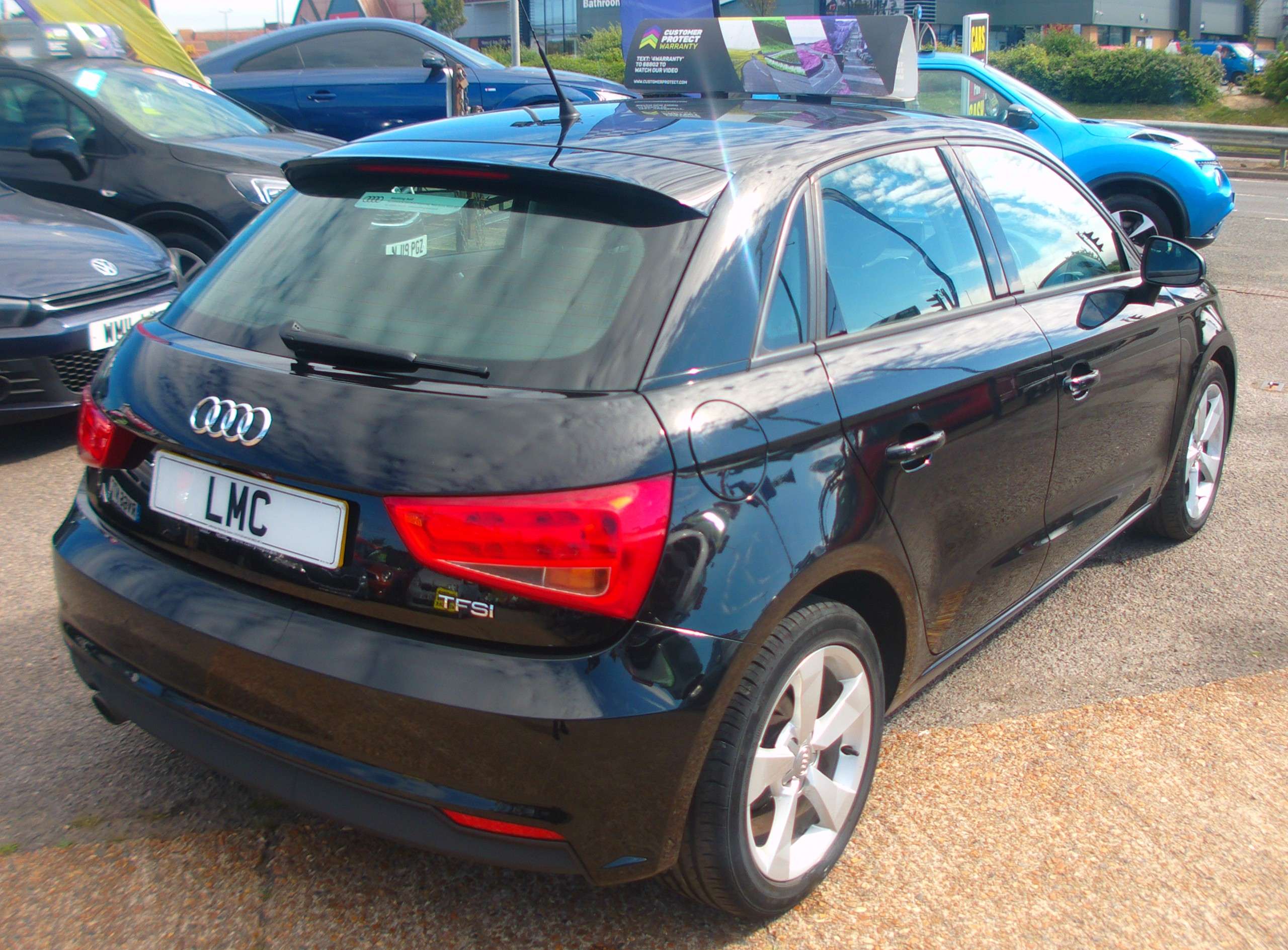2017 AUDI A1 2017 AUDI A1