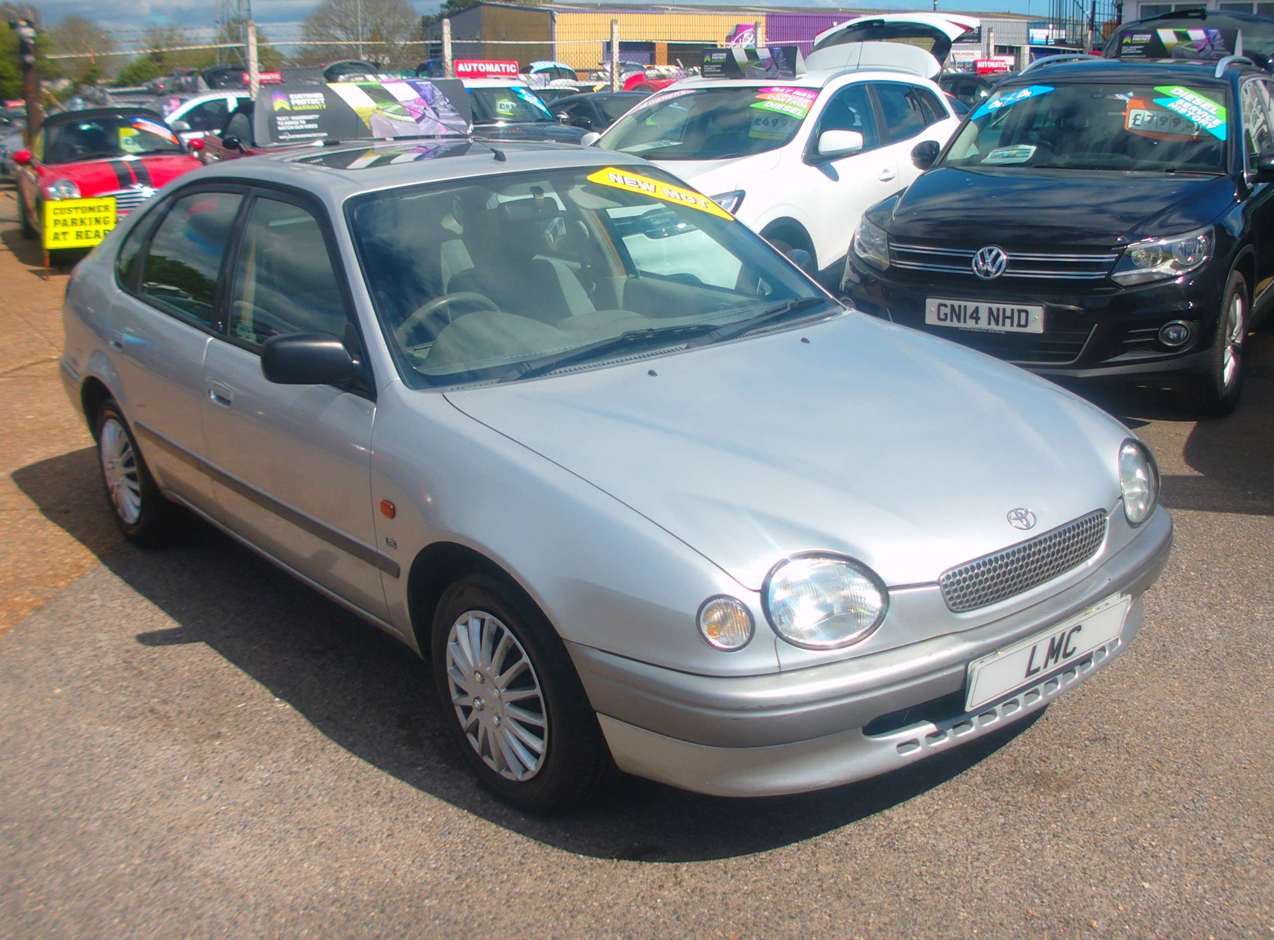 A 1999 TOYOTA COROLLA 1.6 GS Hatchback 5dr Petrol Manual (109 bhp) A 1999 TOYOTA COROLLA 1.6 GS Hatchback 5dr Petrol Manual (109 bhp)