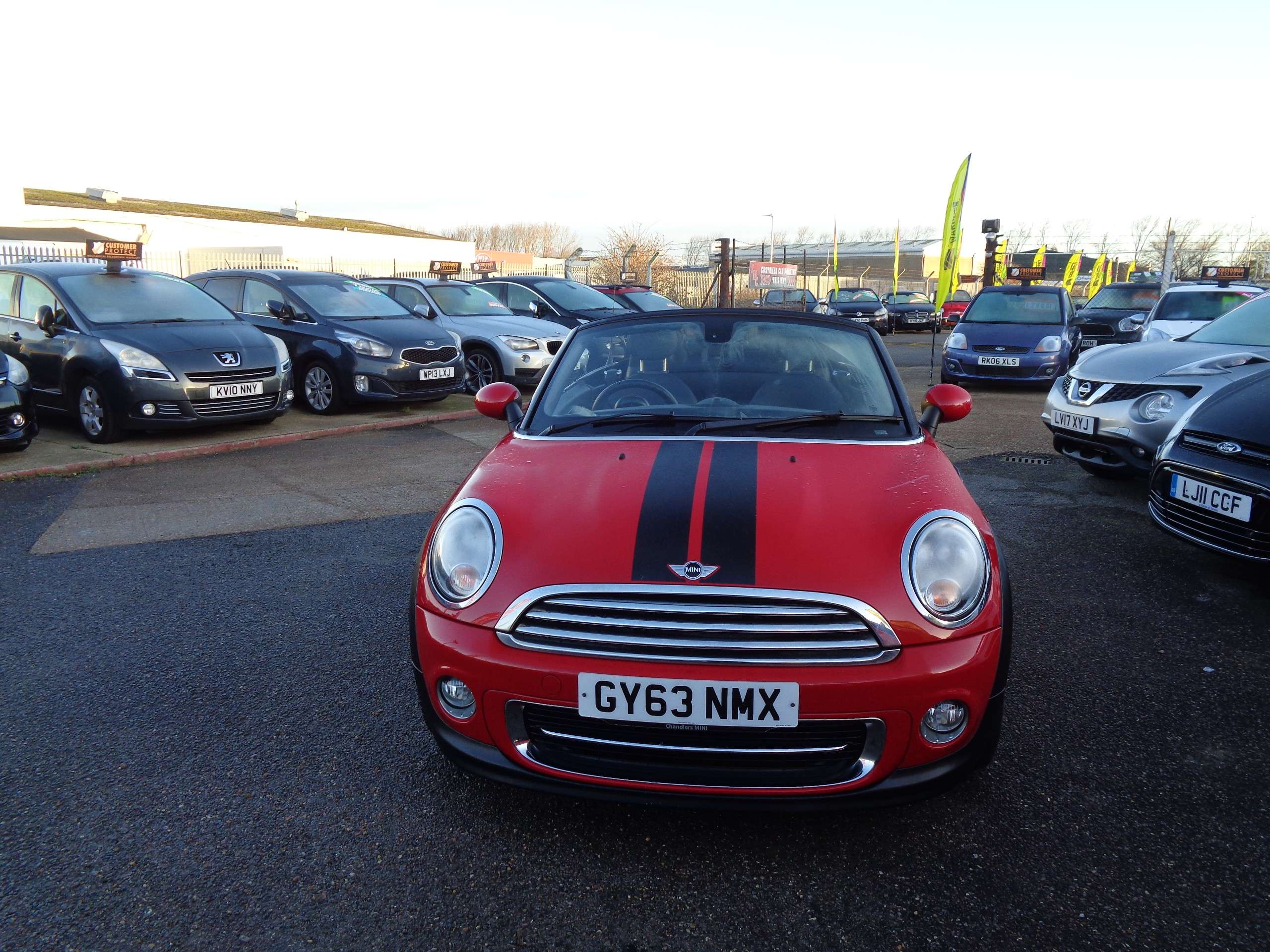 A 2013 MINI MINI ROADSTER COOPER A 2013 MINI MINI ROADSTER COOPER