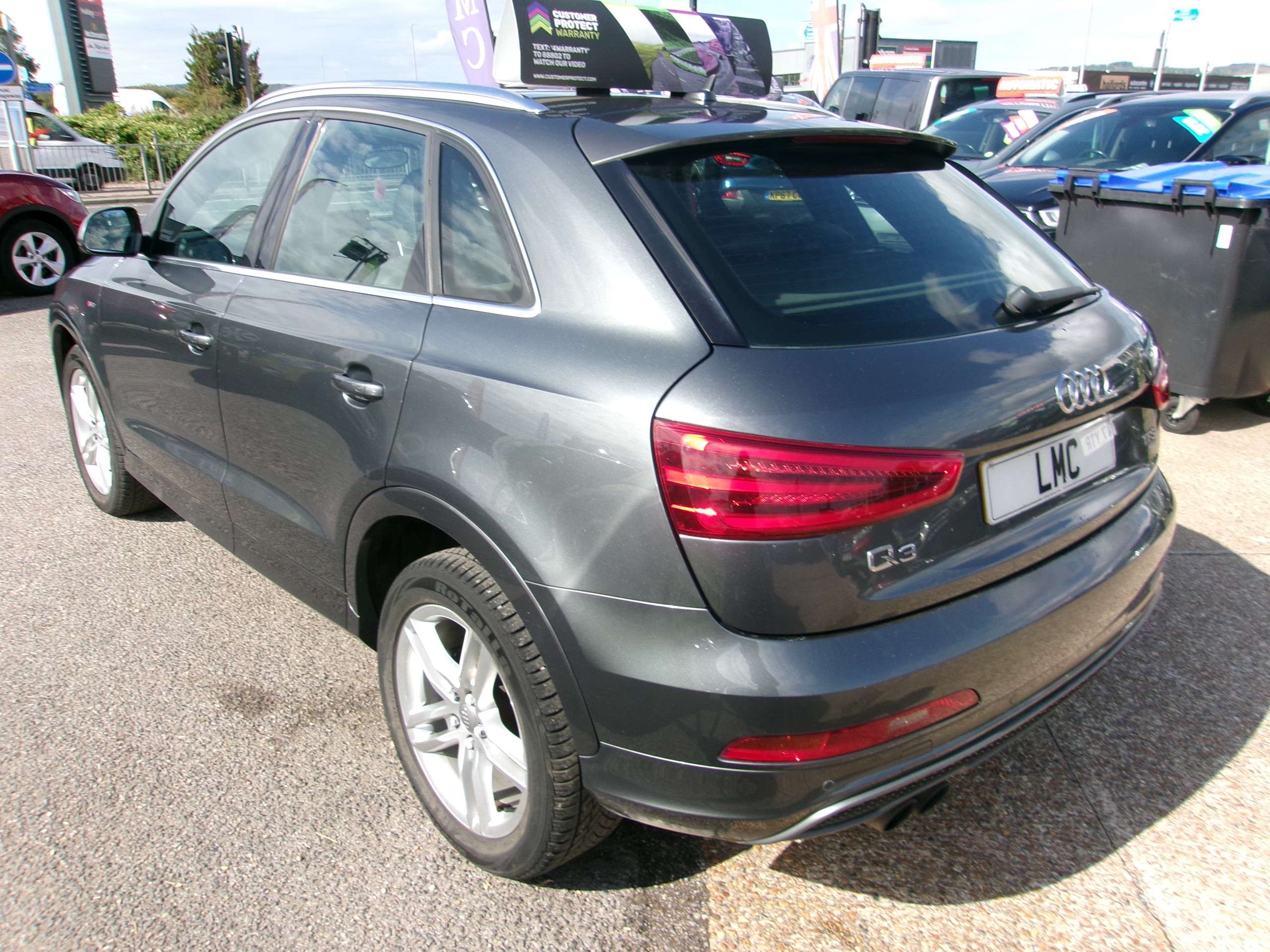 A 2013 AUDI Q3 2.0 TFSI S line SUV 5dr Petrol Manual quattro (s/s) (170 ps) A 2013 AUDI Q3 2.0 TFSI S line SUV 5dr Petrol Manual quattro (s/s) (170 ps)