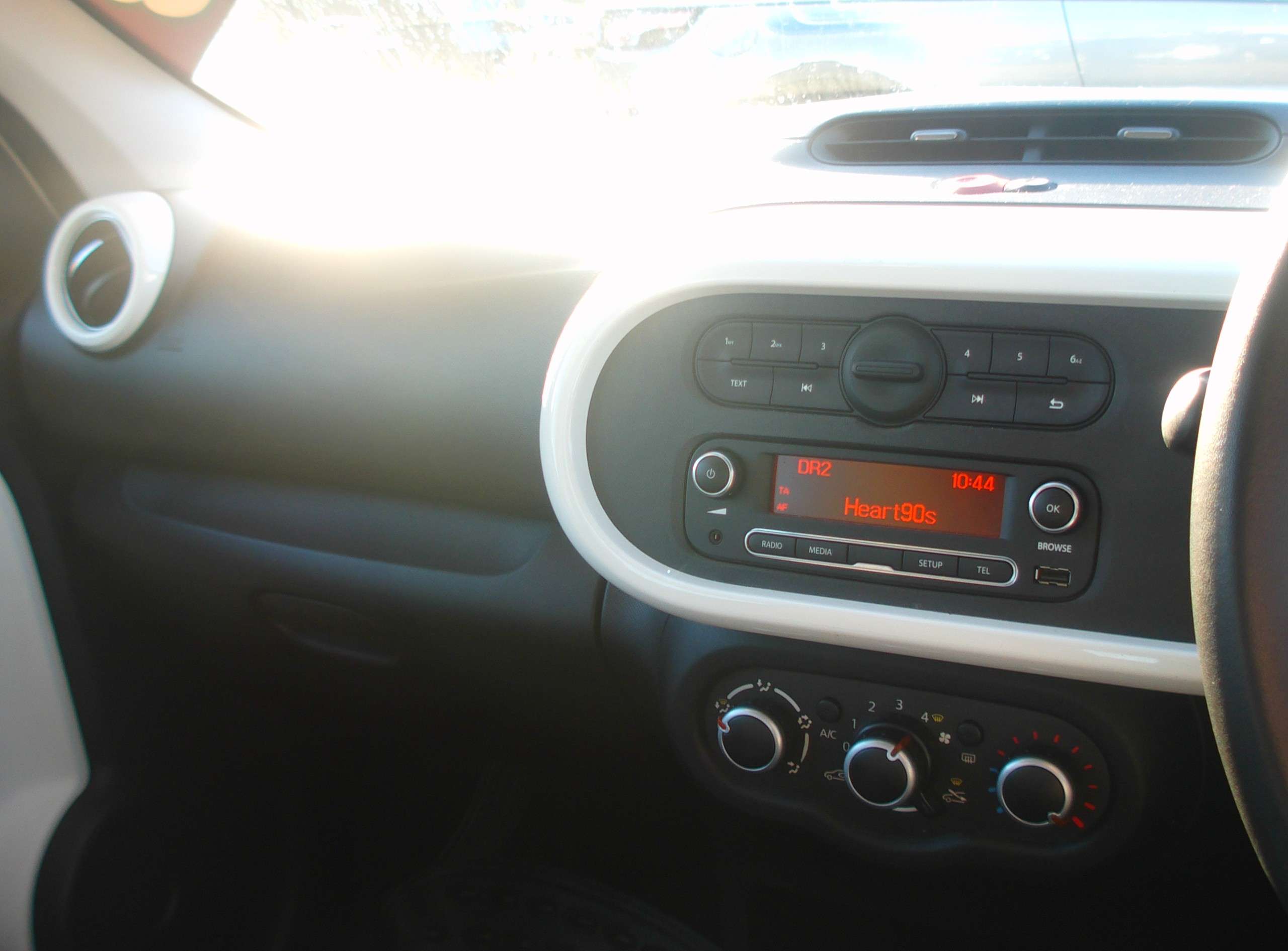 2016 RENAULT TWINGO 2016 RENAULT TWINGO