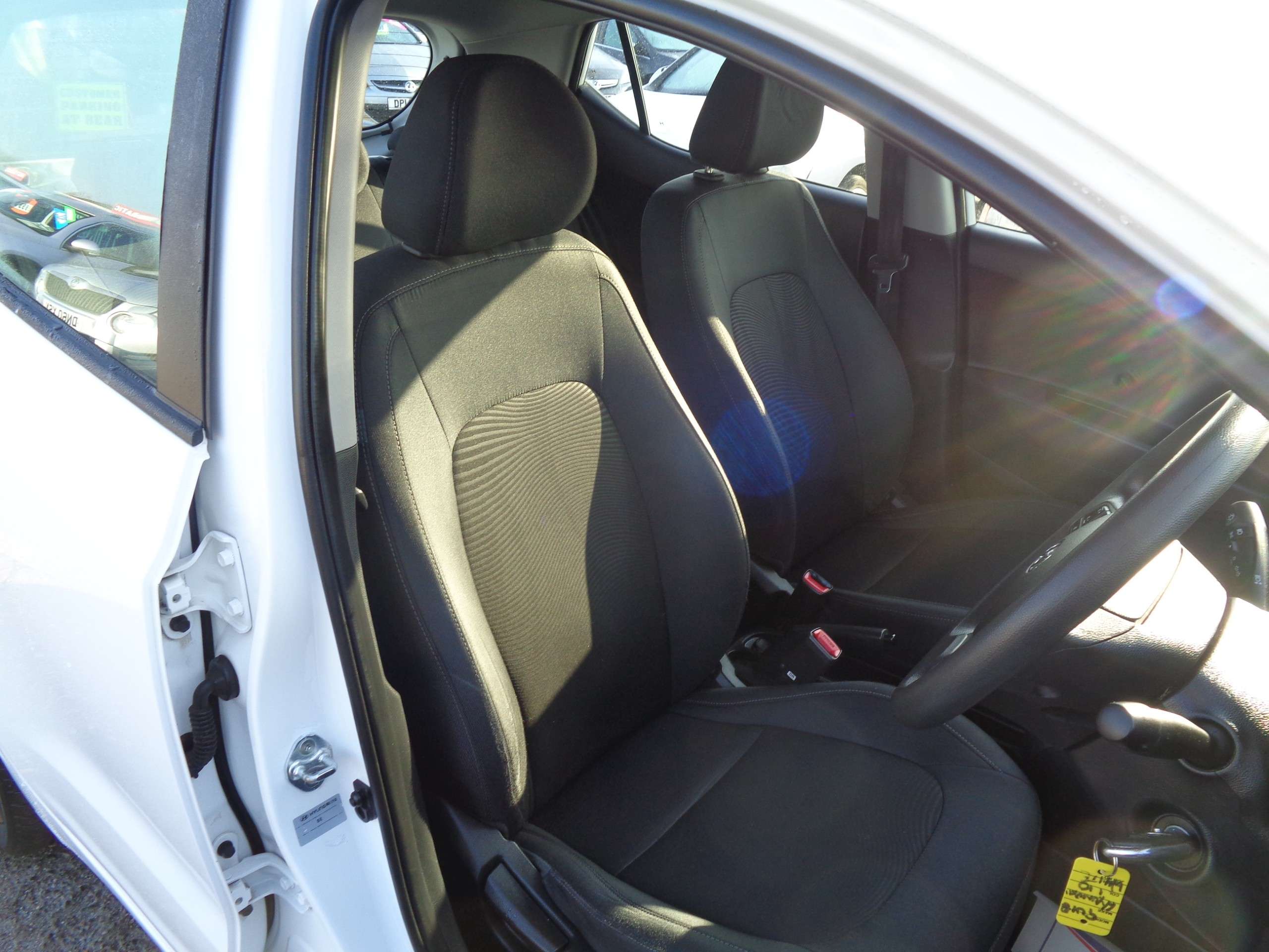 2018 HYUNDAI I10 2018 HYUNDAI I10