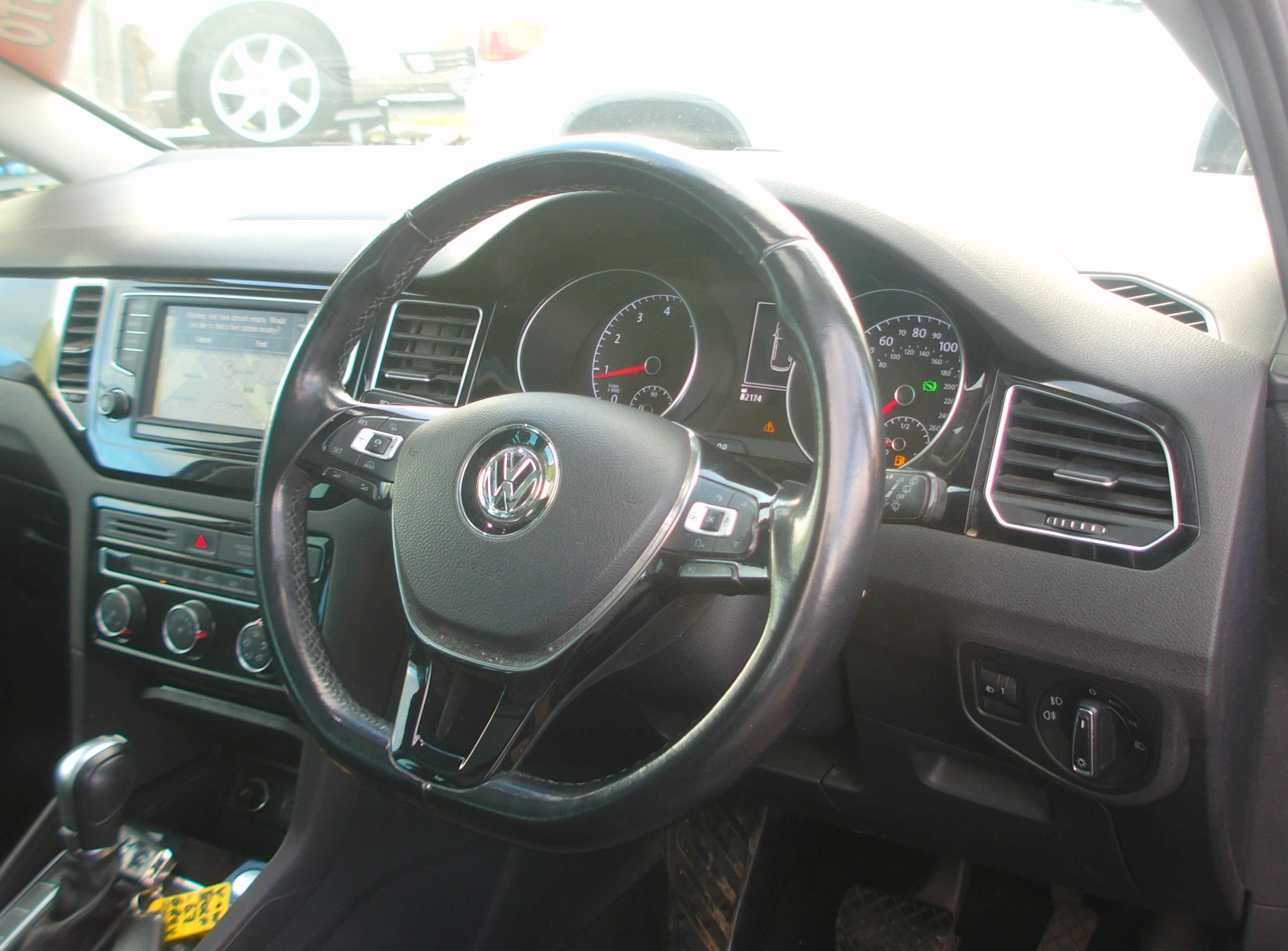 2017 VOLKSWAGEN GOLF SV 2017 VOLKSWAGEN GOLF SV