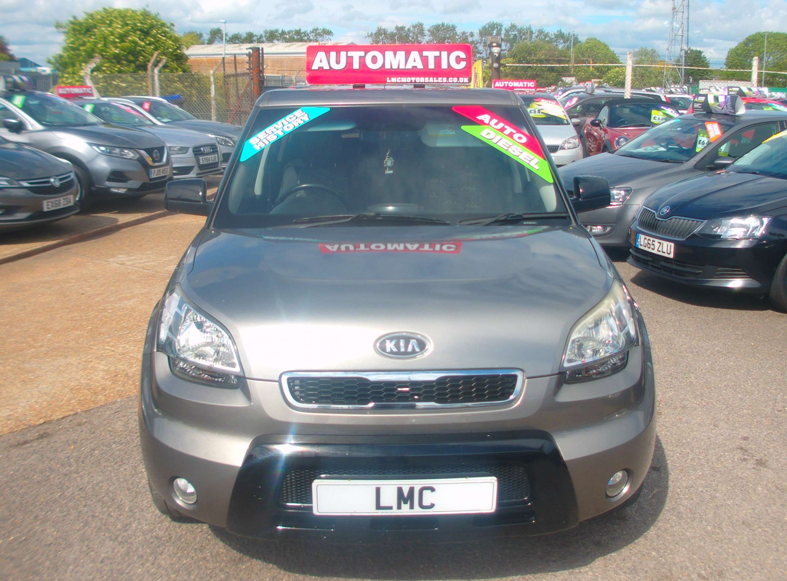 A 2011 KIA SOUL 1.6 CRDi Tempest SUV 5dr Diesel Auto (126 bhp) A 2011 KIA SOUL 1.6 CRDi Tempest SUV 5dr Diesel Auto (126 bhp)