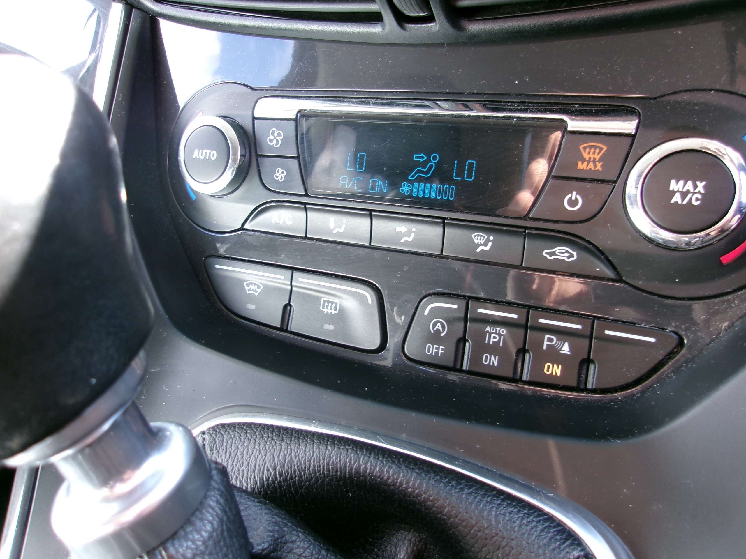 2016 FORD KUGA 2016 FORD KUGA