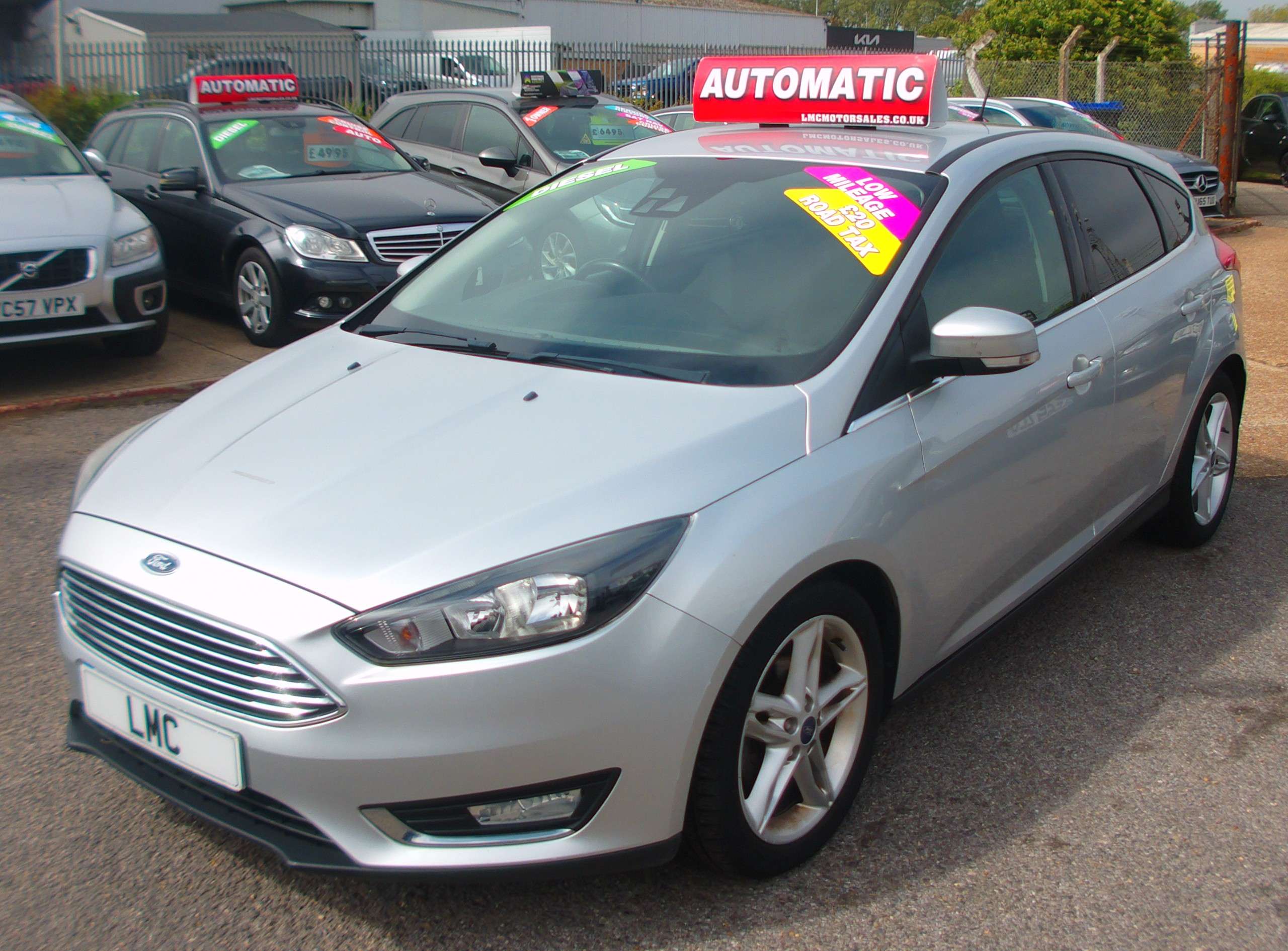 A 2015 FORD FOCUS 1.5 TDCi Titanium Hatchback 5dr Diesel Powershift Euro 6 (s/s) (120 ps) A 2015 FORD FOCUS 1.5 TDCi Titanium Hatchback 5dr Diesel Powershift Euro 6 (s/s) (120 ps)