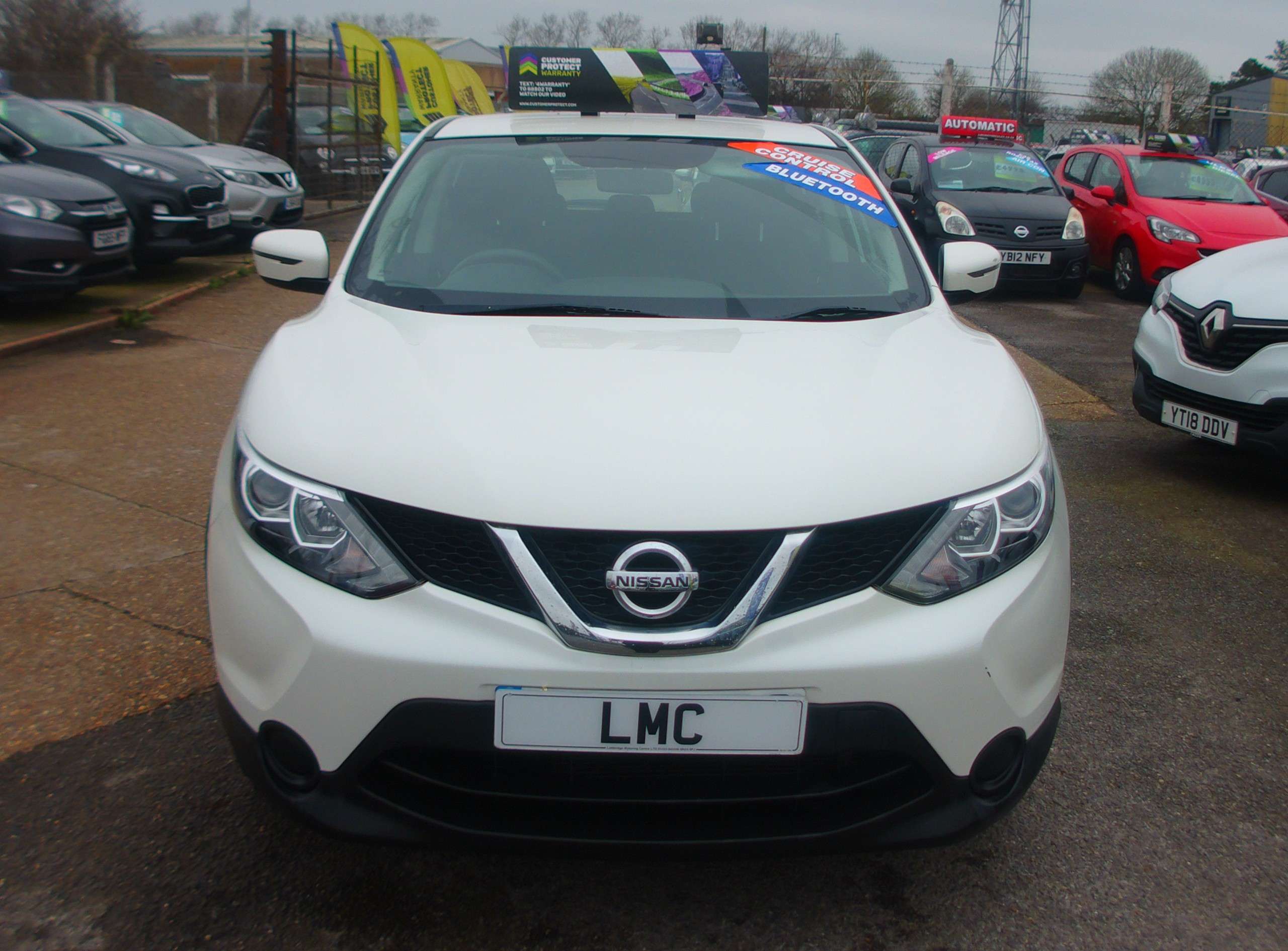 A 2016 NISSAN QASHQAI 1.2 DIG-T Visia SUV 5dr Petrol Manual Euro 6 (s/s) A 2016 NISSAN QASHQAI 1.2 DIG-T Visia SUV 5dr Petrol Manual Euro 6 (s/s)