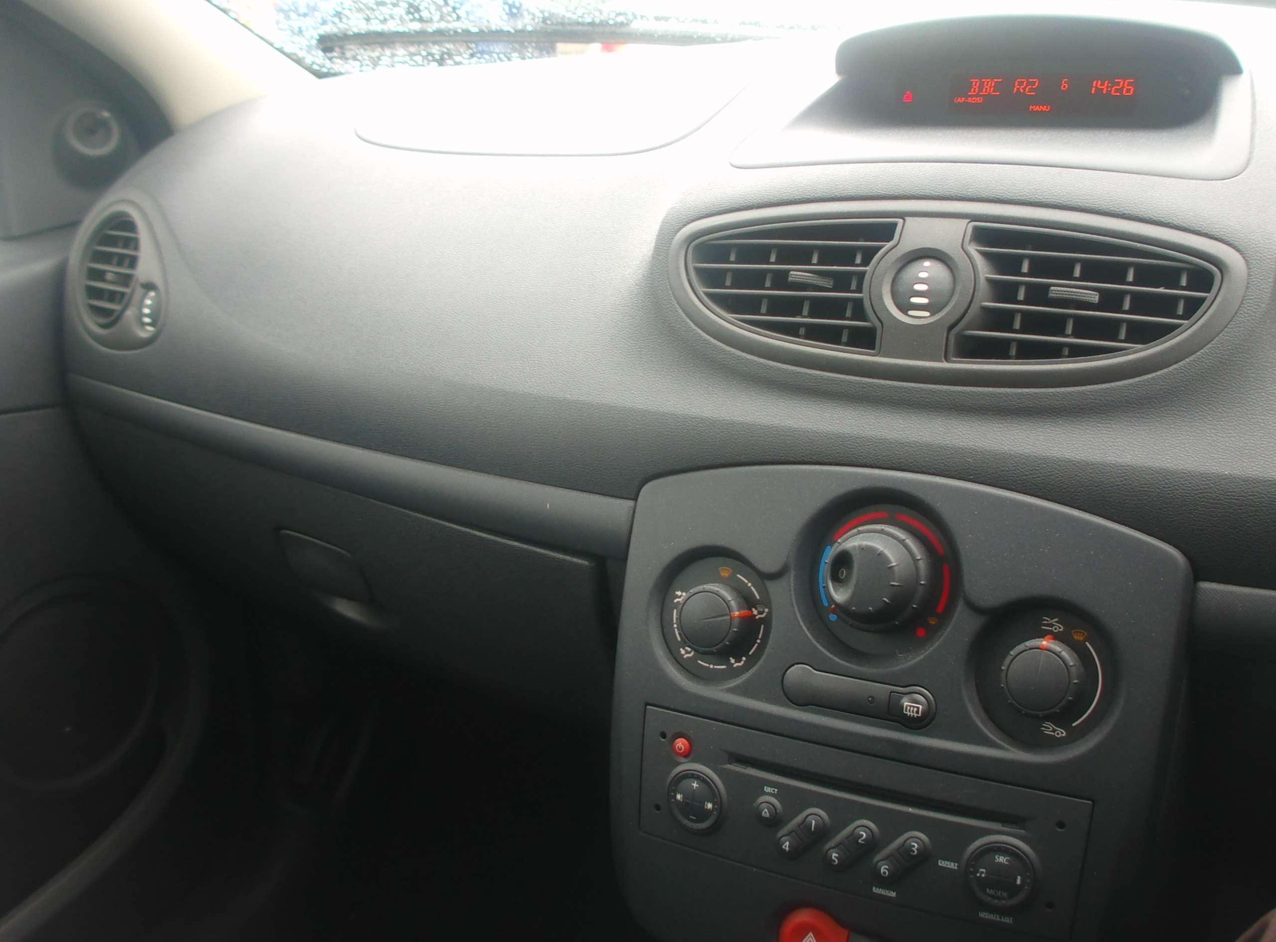 2009 RENAULT CLIO 2009 RENAULT CLIO