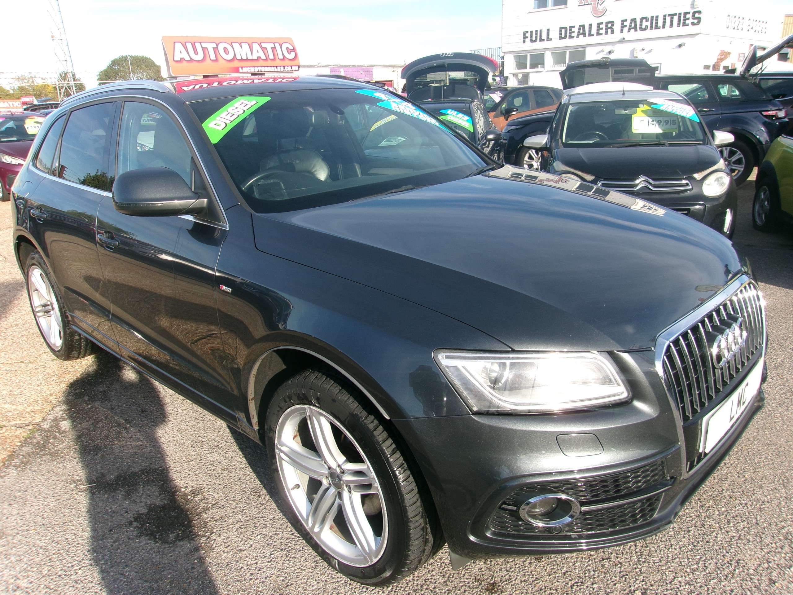 A 2013 AUDI Q5 Automatic 2.0 TDI S line Plus SUV 5dr Diesel S Tronic quattro Euro 5 (s/s) (177 ps) A 2013 AUDI Q5 Automatic 2.0 TDI S line Plus SUV 5dr Diesel S Tronic quattro Euro 5 (s/s) (177 ps)