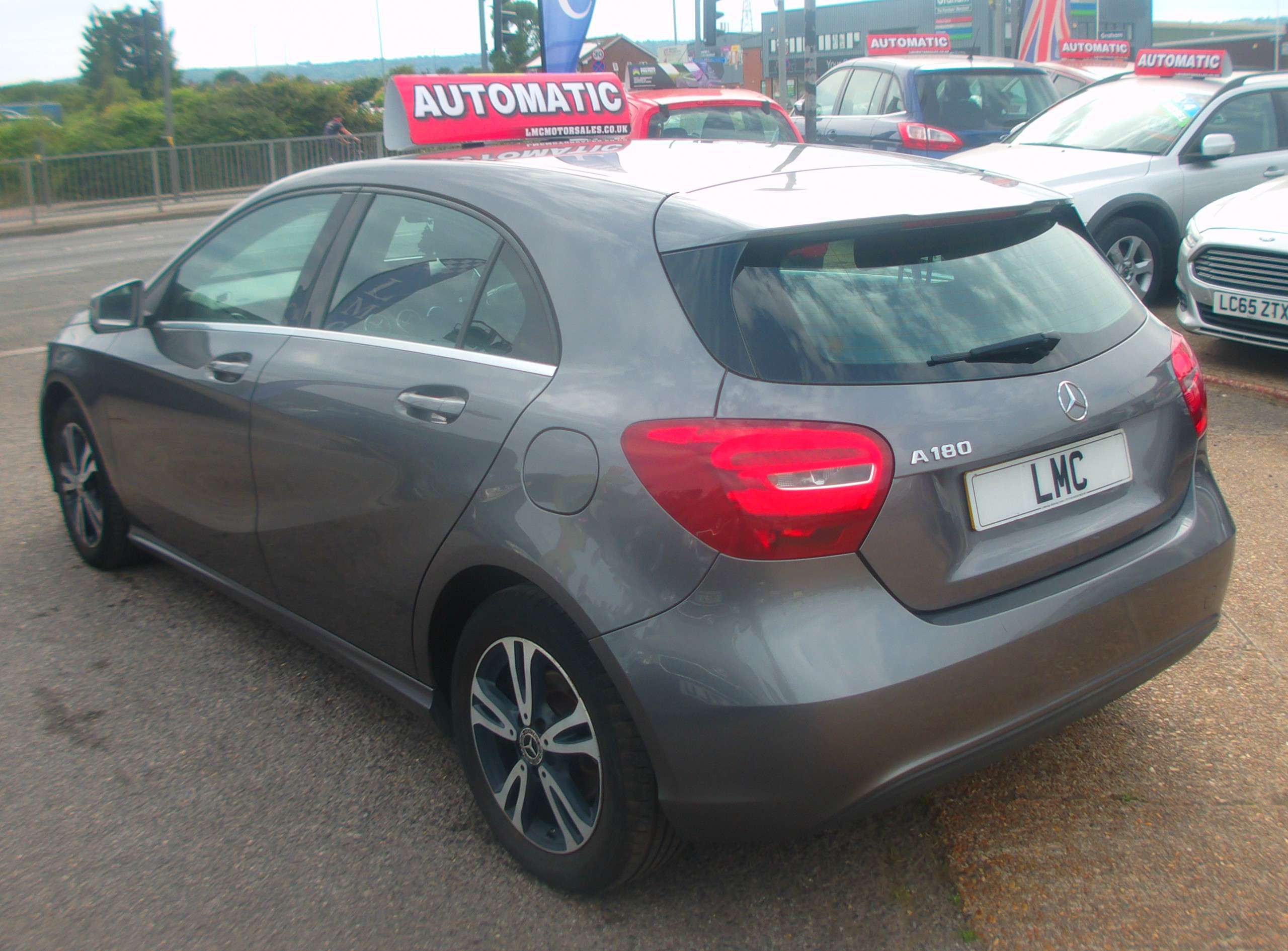 A 2017 MERCEDES-BENZ A CLASS 1.6 A180 SE Hatchback 5dr Petrol 7G-DCT Euro 6 (s/s) (122 ps) A 2017 MERCEDES-BENZ A CLASS 1.6 A180 SE Hatchback 5dr Petrol 7G-DCT Euro 6 (s/s) (122 ps)