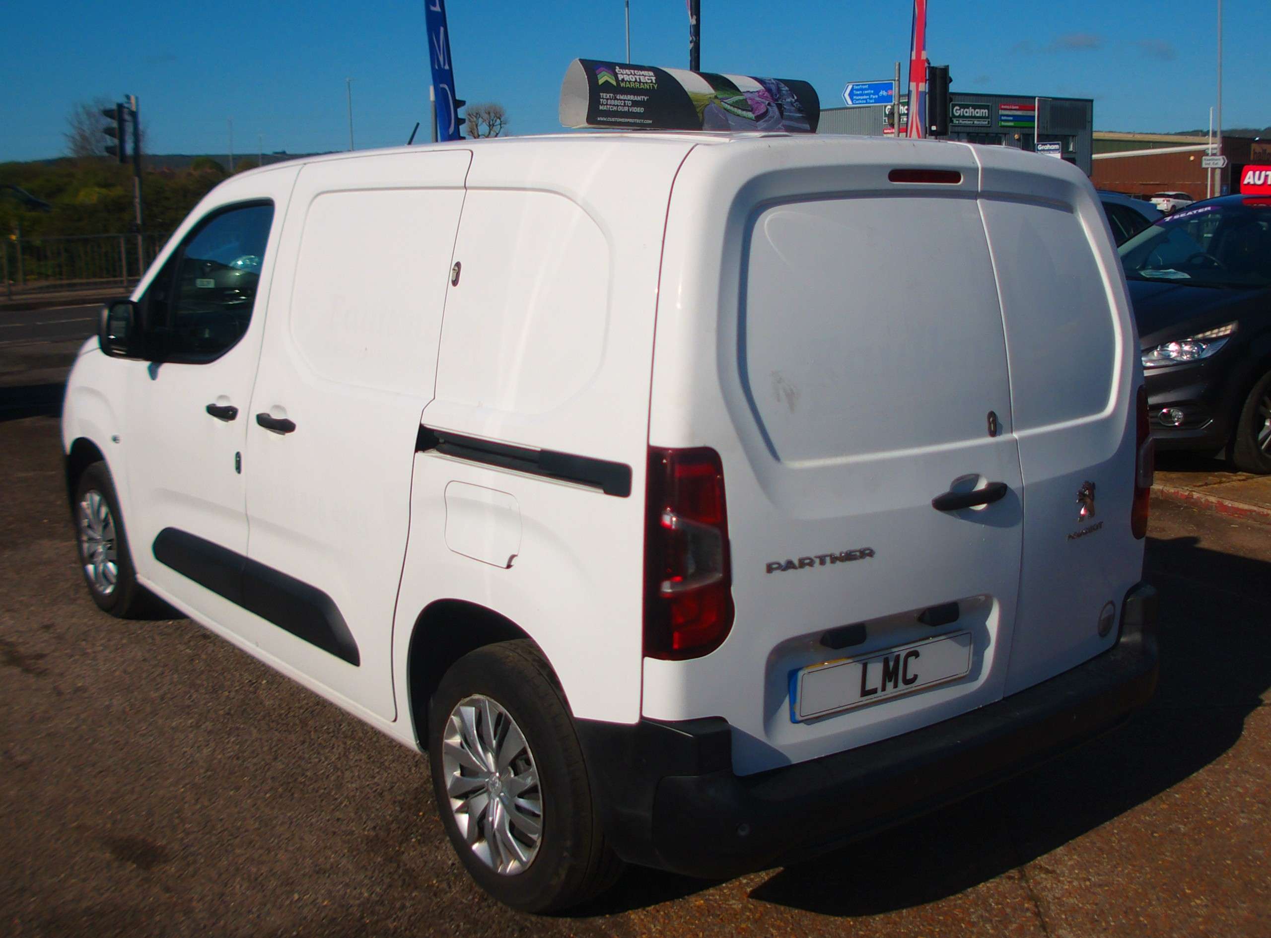A 2019 PEUGEOT PARTNER 1.5 BlueHDi 650 Professional Standard Panel Van 5dr Diesel Manual SWB Euro 6 (75 bhp) A 2019 PEUGEOT PARTNER 1.5 BlueHDi 650 Professional Standard Panel Van 5dr Diesel Manual SWB Euro 6 (75 bhp)