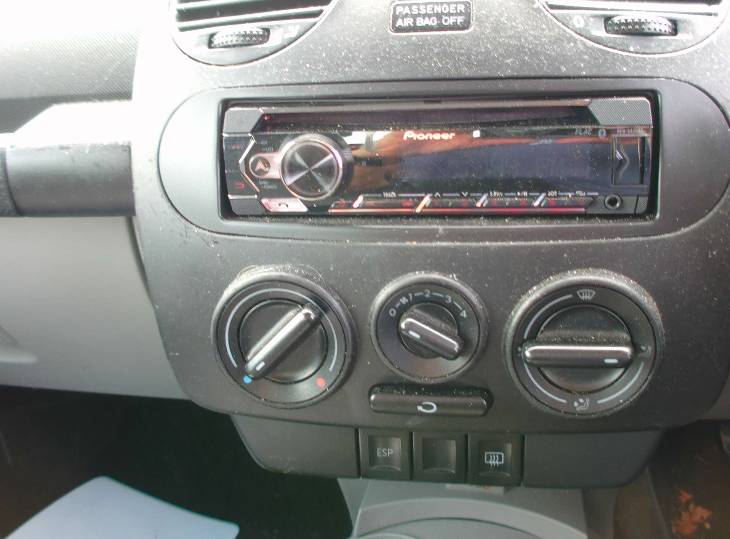 2004 VOLKSWAGEN BEETLE 2004 VOLKSWAGEN BEETLE