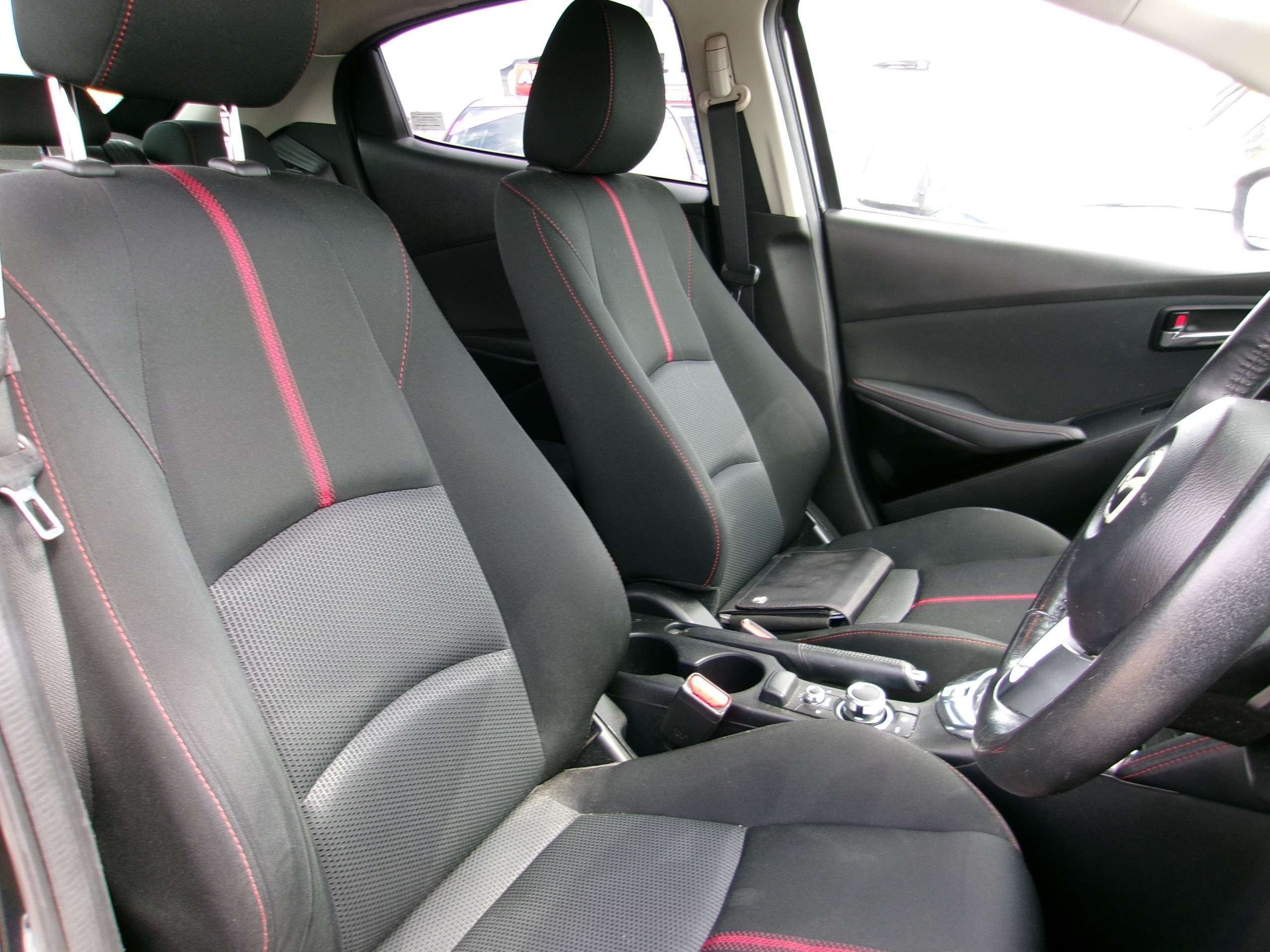 2016 MAZDA MAZDA2 2016 MAZDA MAZDA2