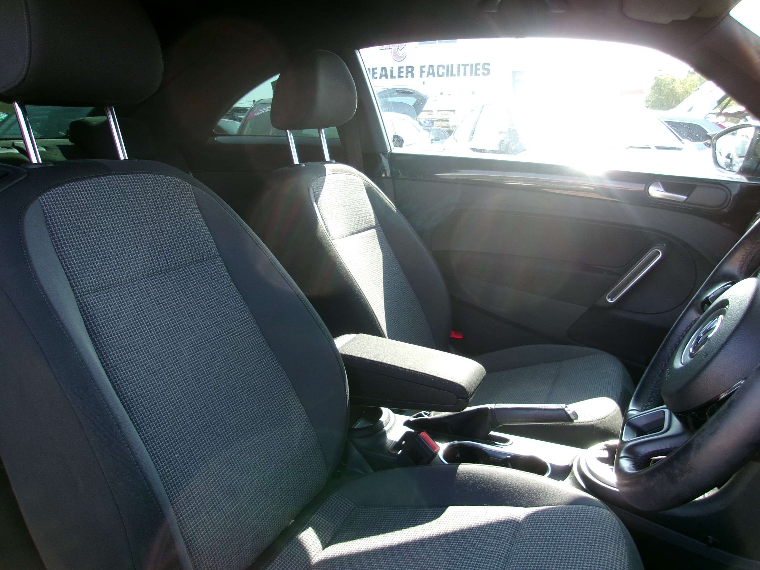 2013 VOLKSWAGEN BEETLE 2013 VOLKSWAGEN BEETLE