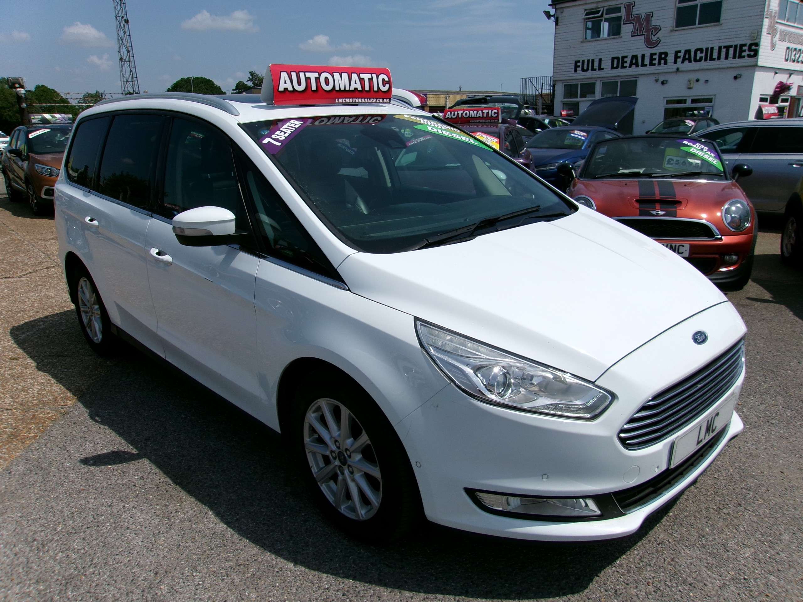 A 2017 FORD GALAXY Automatic 2.0 TDCi Titanium X MPV 5dr Diesel Powershift Euro 6 (s/s) (180 ps) A 2017 FORD GALAXY Automatic 2.0 TDCi Titanium X MPV 5dr Diesel Powershift Euro 6 (s/s) (180 ps)