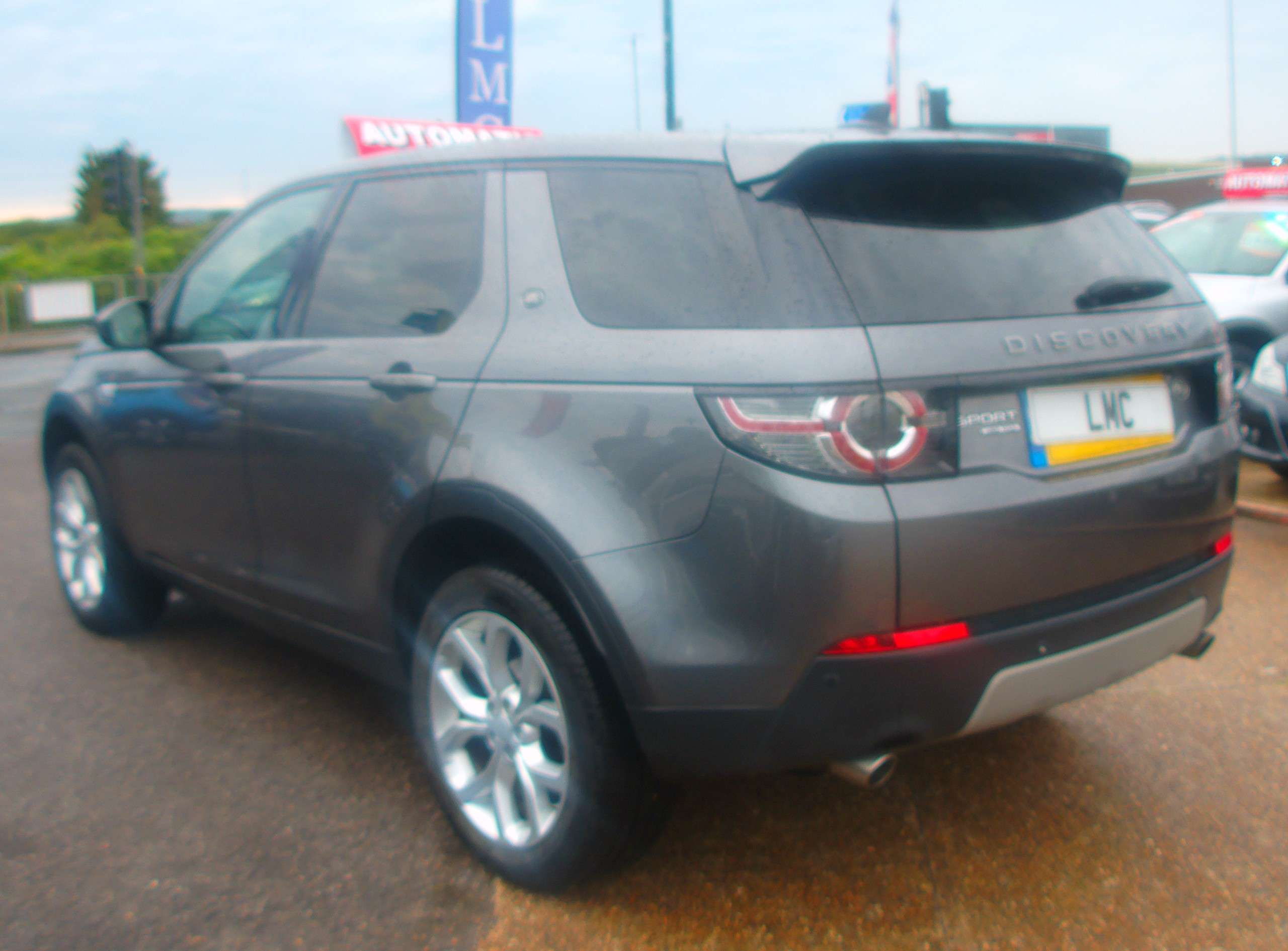 A 2016 LAND ROVER DISCOVERY SPORT 2.0 TD4 HSE SUV 5dr Diesel Auto 4WD Euro 6 (s/s) (180 ps) A 2016 LAND ROVER DISCOVERY SPORT 2.0 TD4 HSE SUV 5dr Diesel Auto 4WD Euro 6 (s/s) (180 ps)