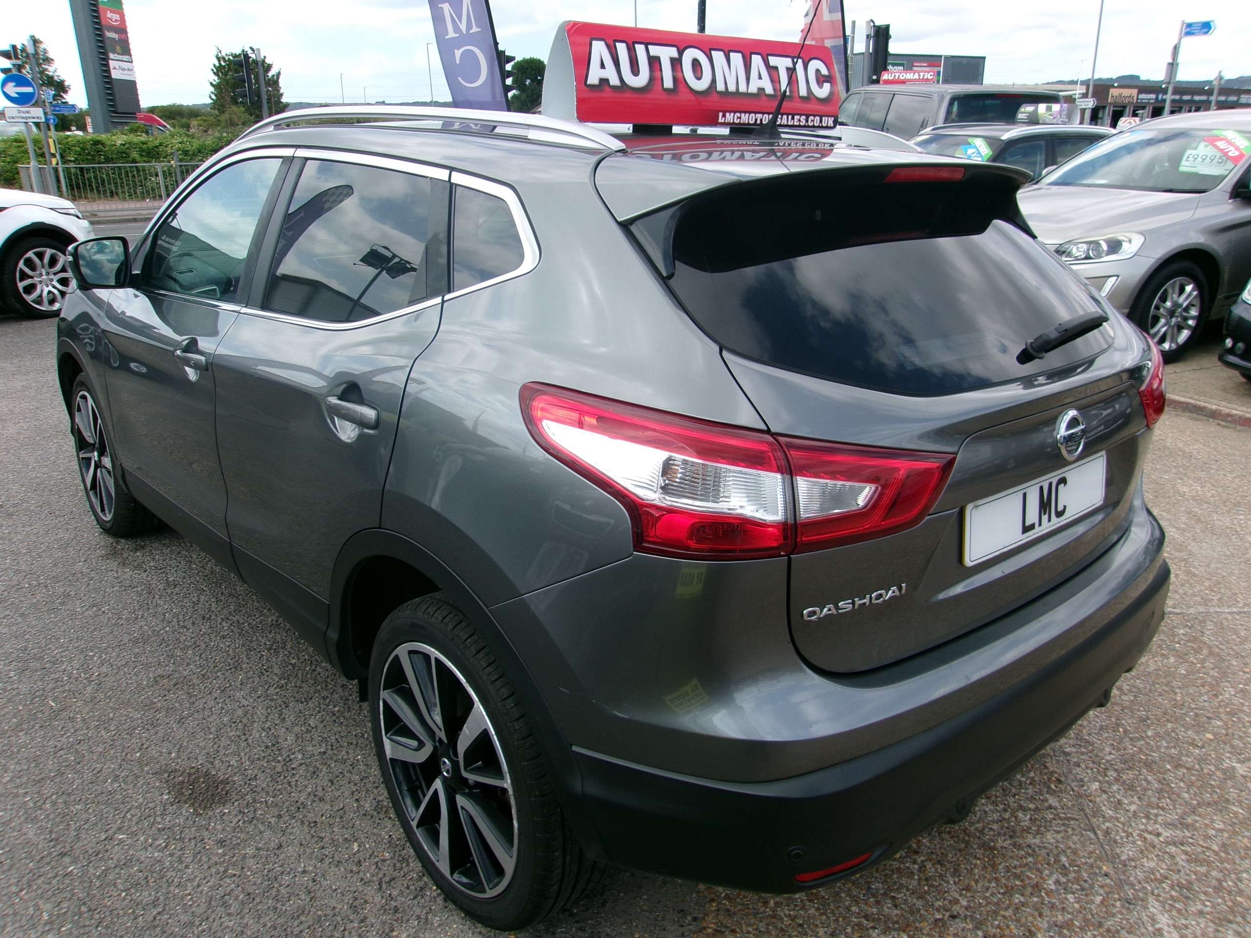 A 2017 NISSAN QASHQAI 1.6 dCi Tekna SUV 5dr Diesel XTRON 2WD Euro 6 (s/s) (130 ps) A 2017 NISSAN QASHQAI 1.6 dCi Tekna SUV 5dr Diesel XTRON 2WD Euro 6 (s/s) (130 ps)