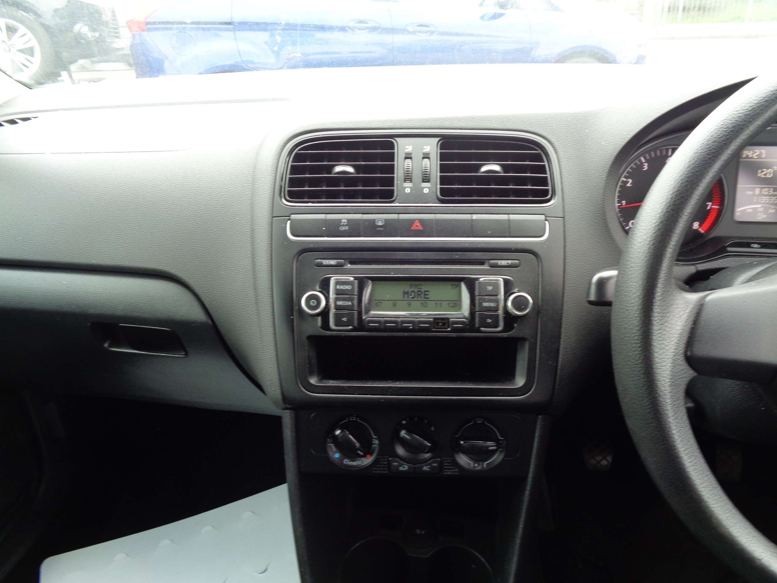 2010 VOLKSWAGEN POLO 2010 VOLKSWAGEN POLO