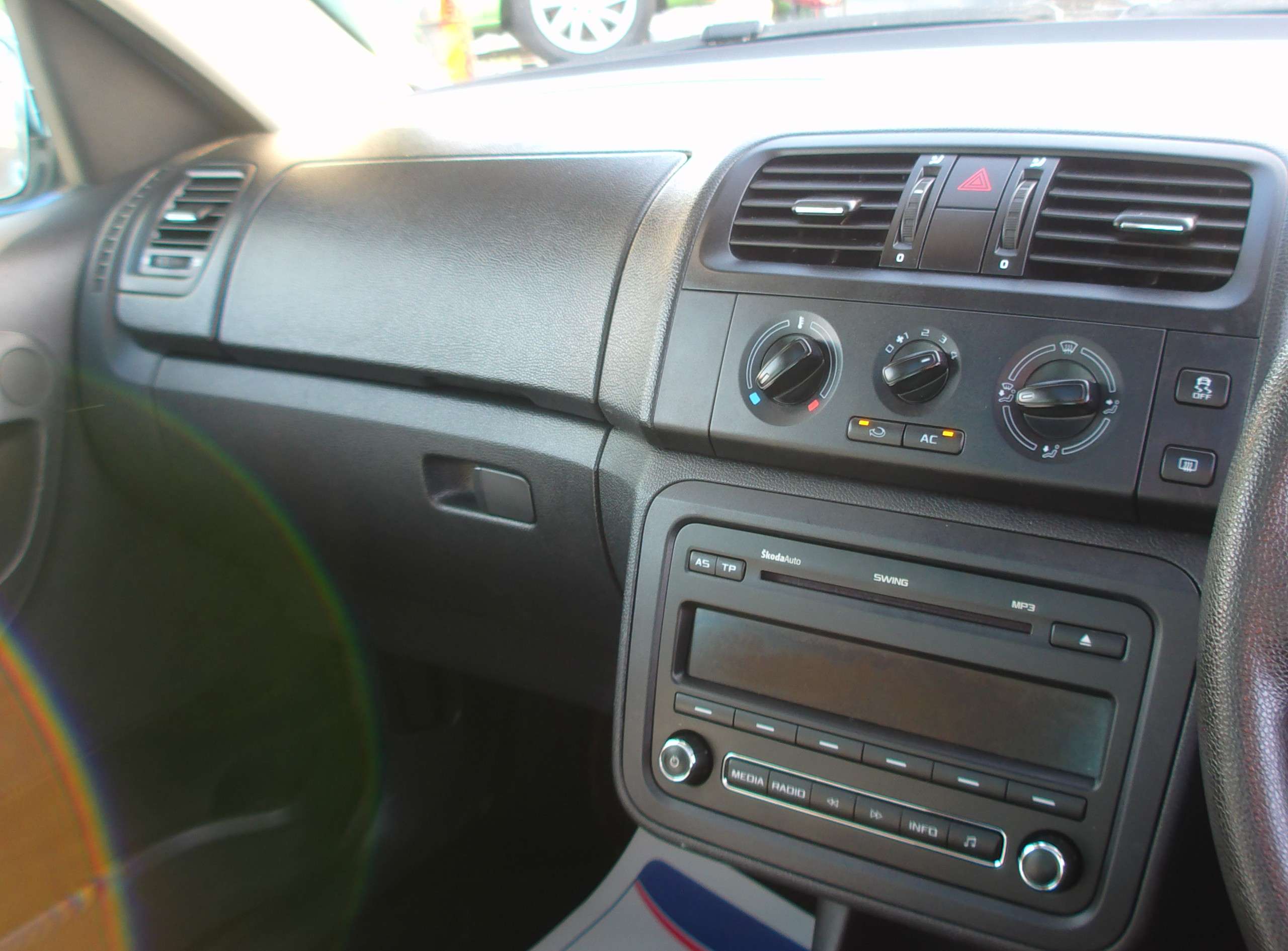 2012 SKODA ROOMSTER 2012 SKODA ROOMSTER