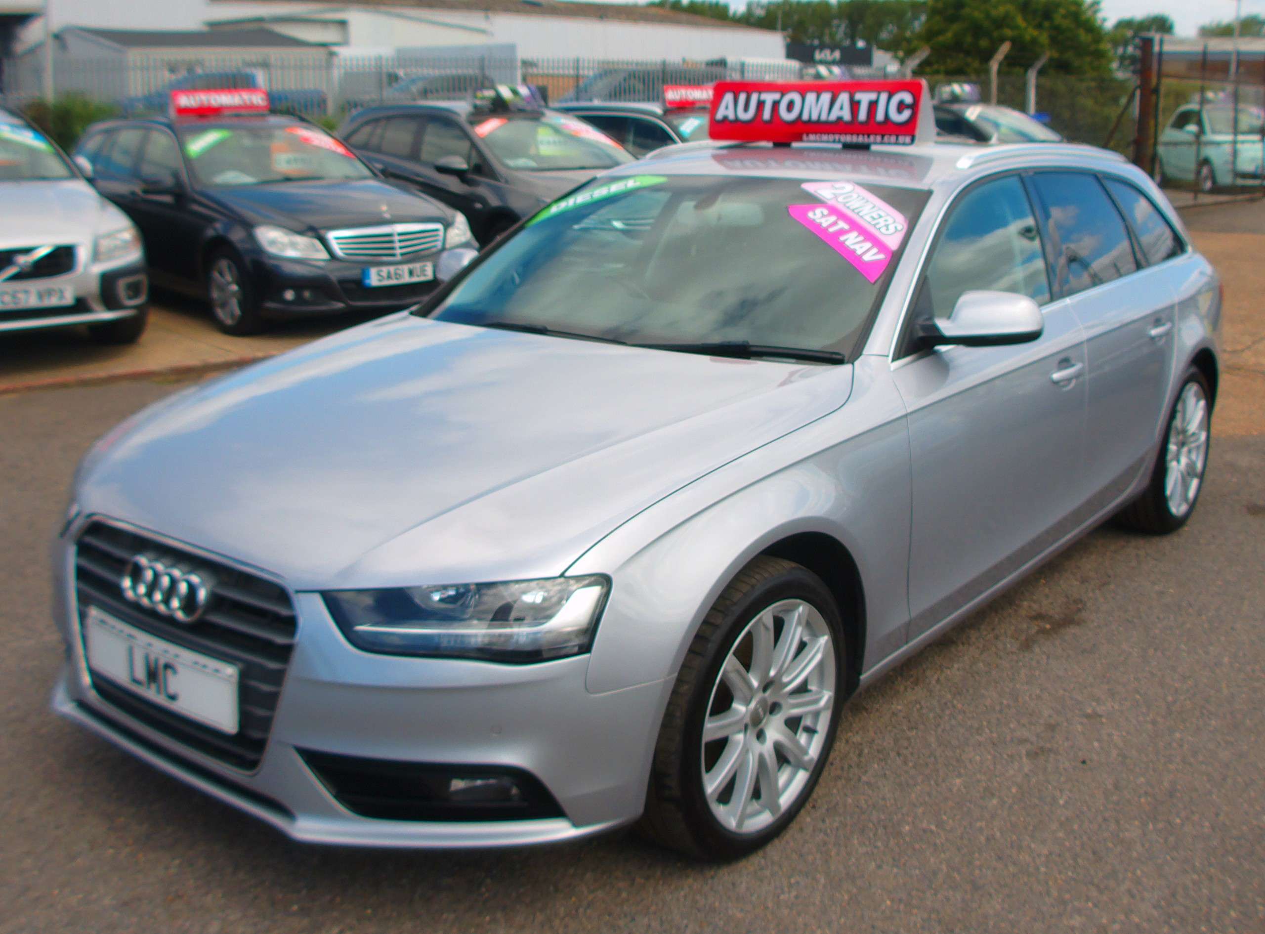 A 2014 AUDI A4 AUTOMATIC 2.0 177 AVANT TDI SE TECHNIK 5-Door A 2014 AUDI A4 AUTOMATIC 2.0 177 AVANT TDI SE TECHNIK 5-Door