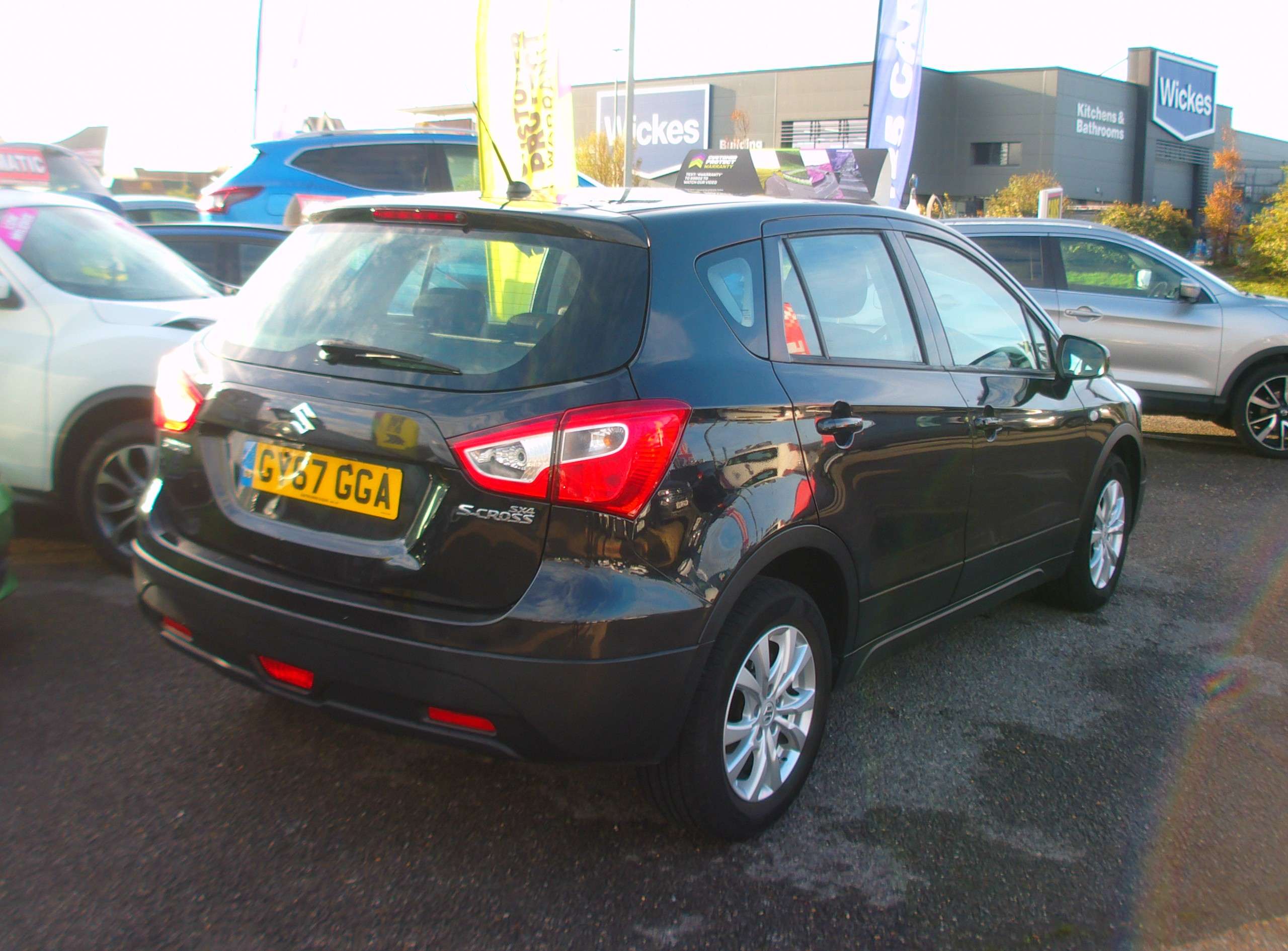 2017 SUZUKI SX4 2017 SUZUKI SX4