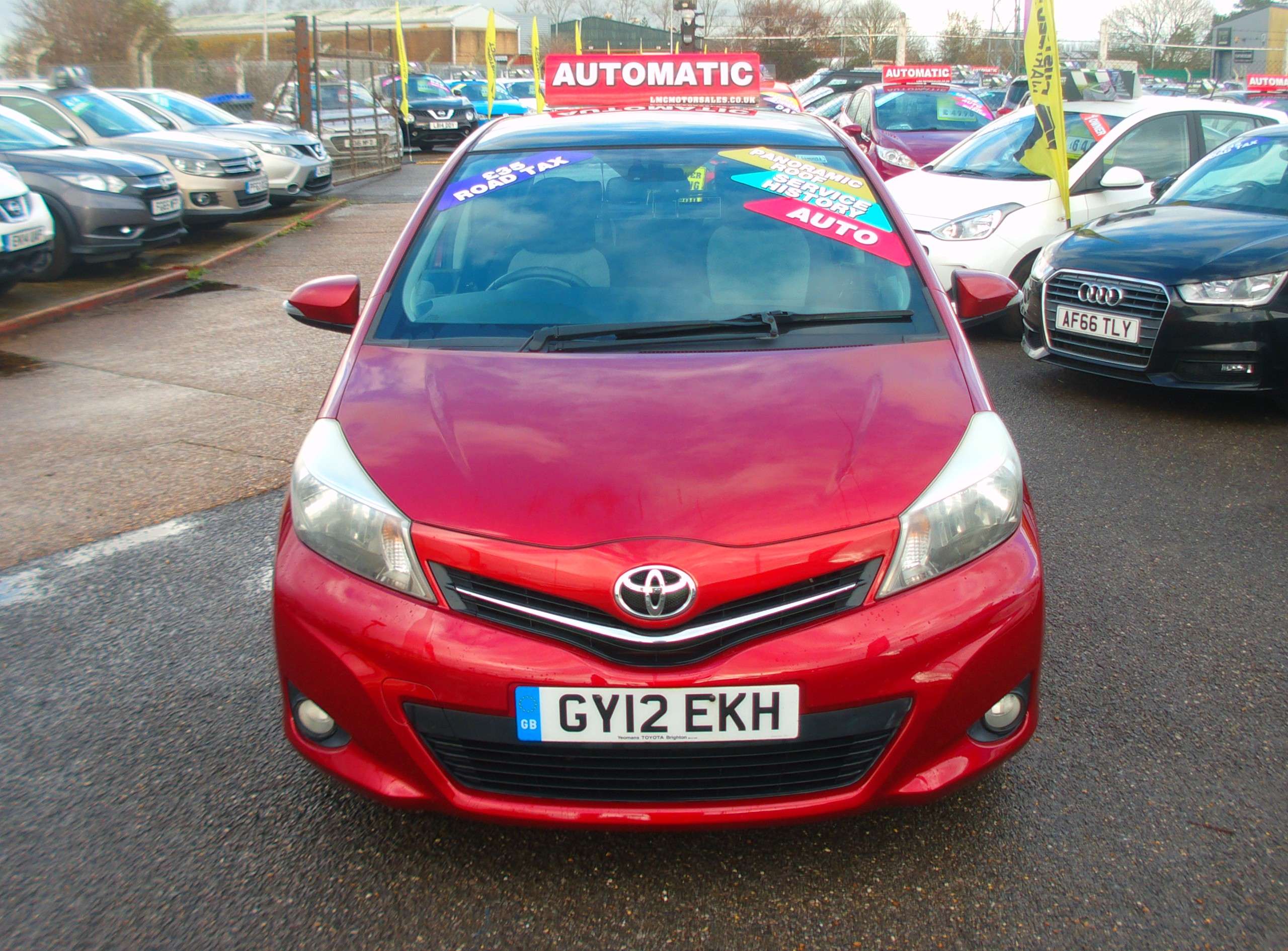 2012 TOYOTA YARIS 2012 TOYOTA YARIS