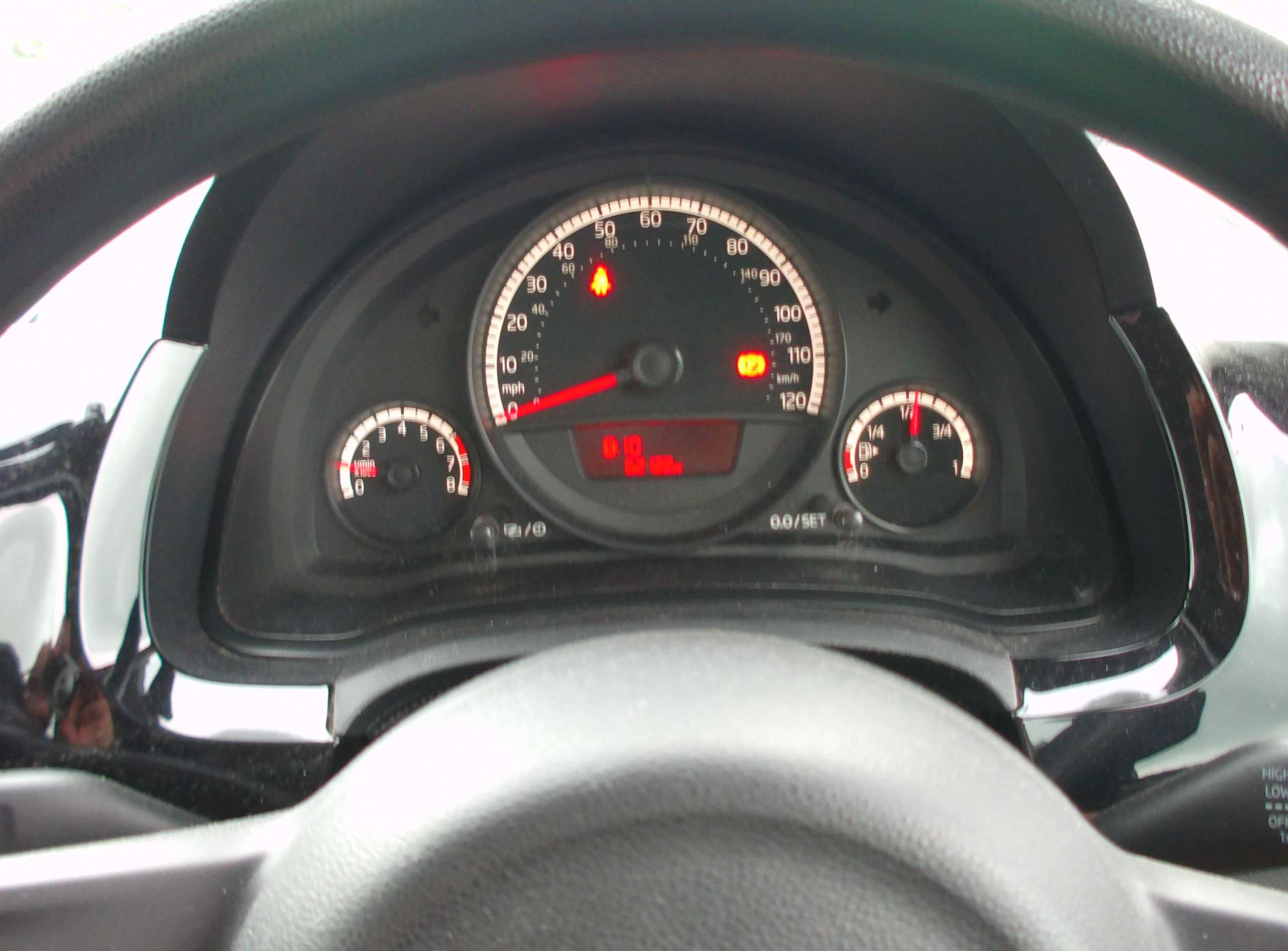 2014 VOLKSWAGEN UP 2014 VOLKSWAGEN UP