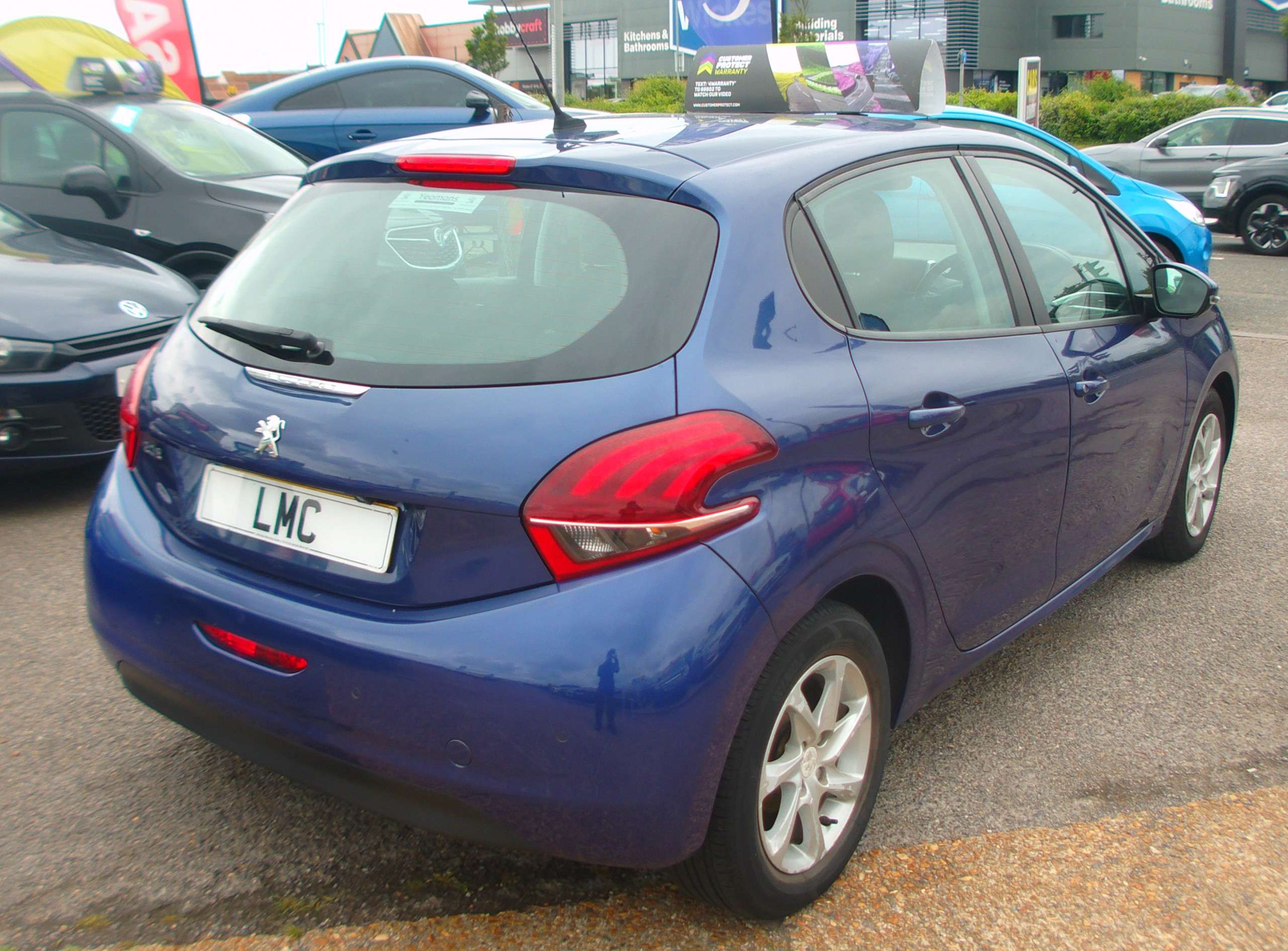2015 PEUGEOT 208 2015 PEUGEOT 208