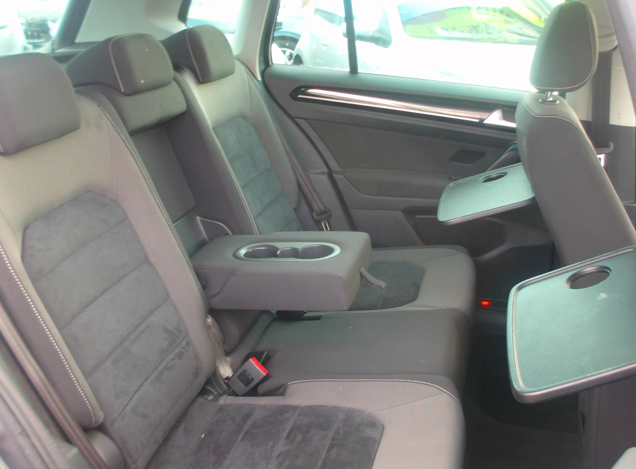 2017 VOLKSWAGEN GOLF SV 2017 VOLKSWAGEN GOLF SV