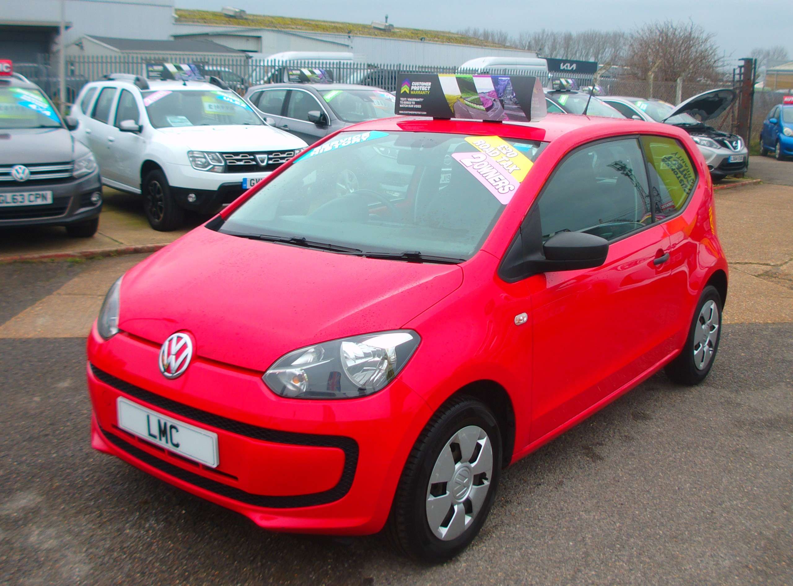 A 2014 VOLKSWAGEN UP! 1.0 Take up Hatchback 3dr Petrol Manual A 2014 VOLKSWAGEN UP! 1.0 Take up Hatchback 3dr Petrol Manual