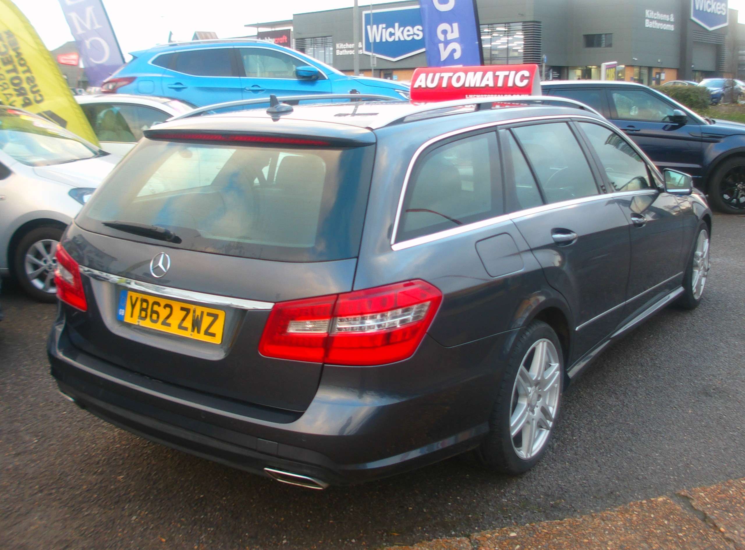 2013 MERCEDES-BENZ E CLASS 2013 MERCEDES-BENZ E CLASS