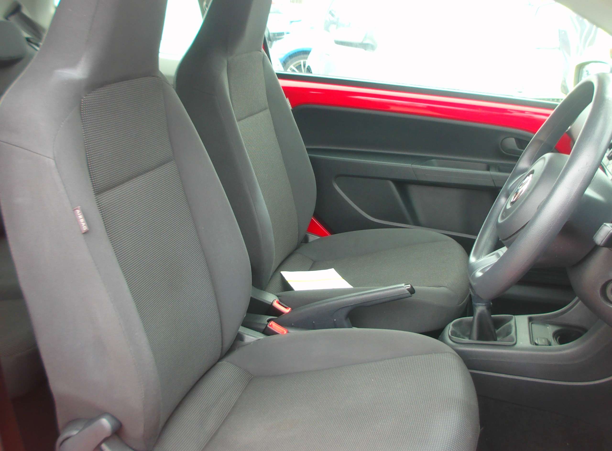 2014 VOLKSWAGEN UP! 2014 VOLKSWAGEN UP!