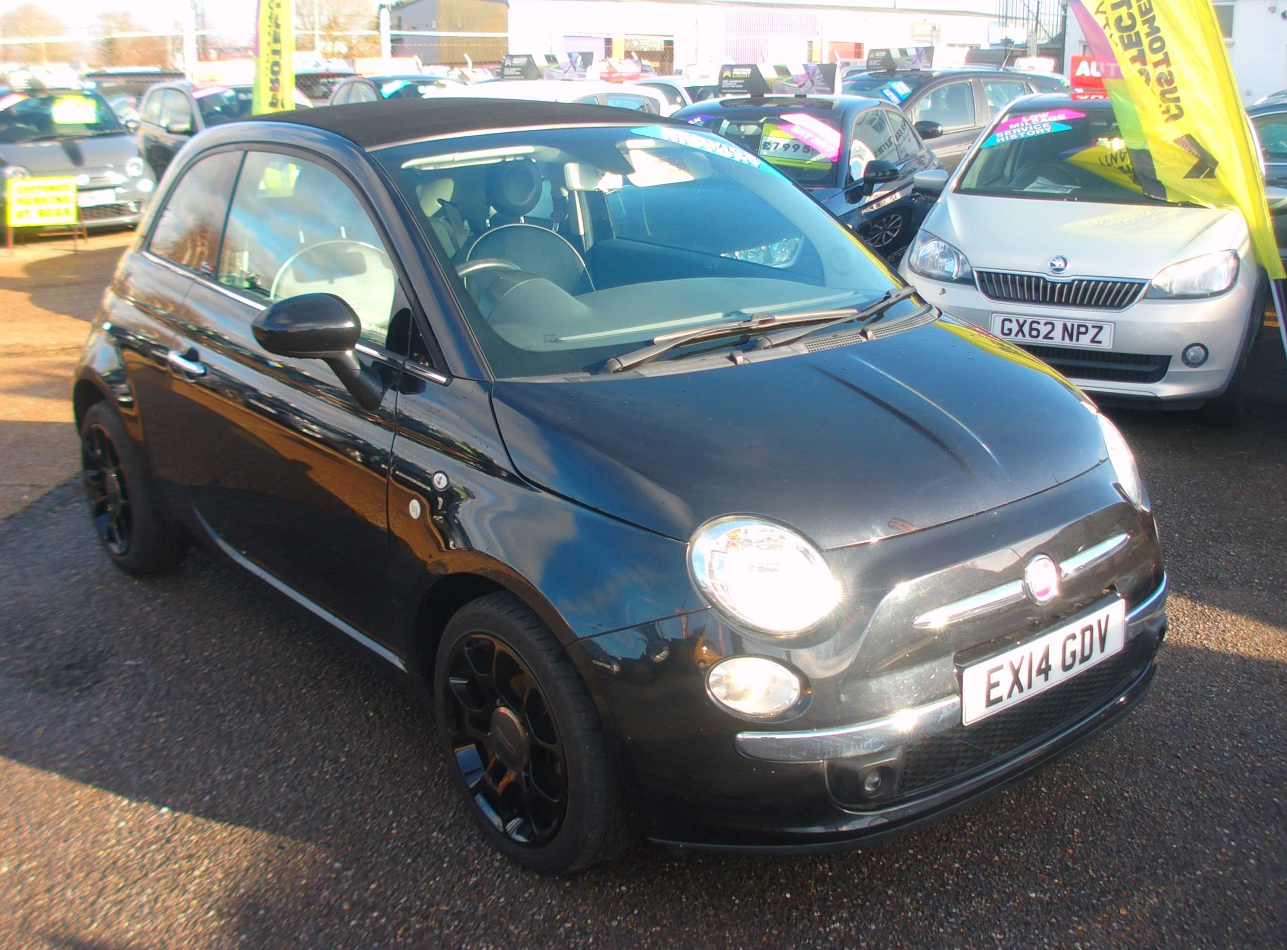 A 2014 FIAT 500C 1.2 Lounge Convertible 2dr Petrol Manual Euro 6 (s/s) (69 bhp) A 2014 FIAT 500C 1.2 Lounge Convertible 2dr Petrol Manual Euro 6 (s/s) (69 bhp)