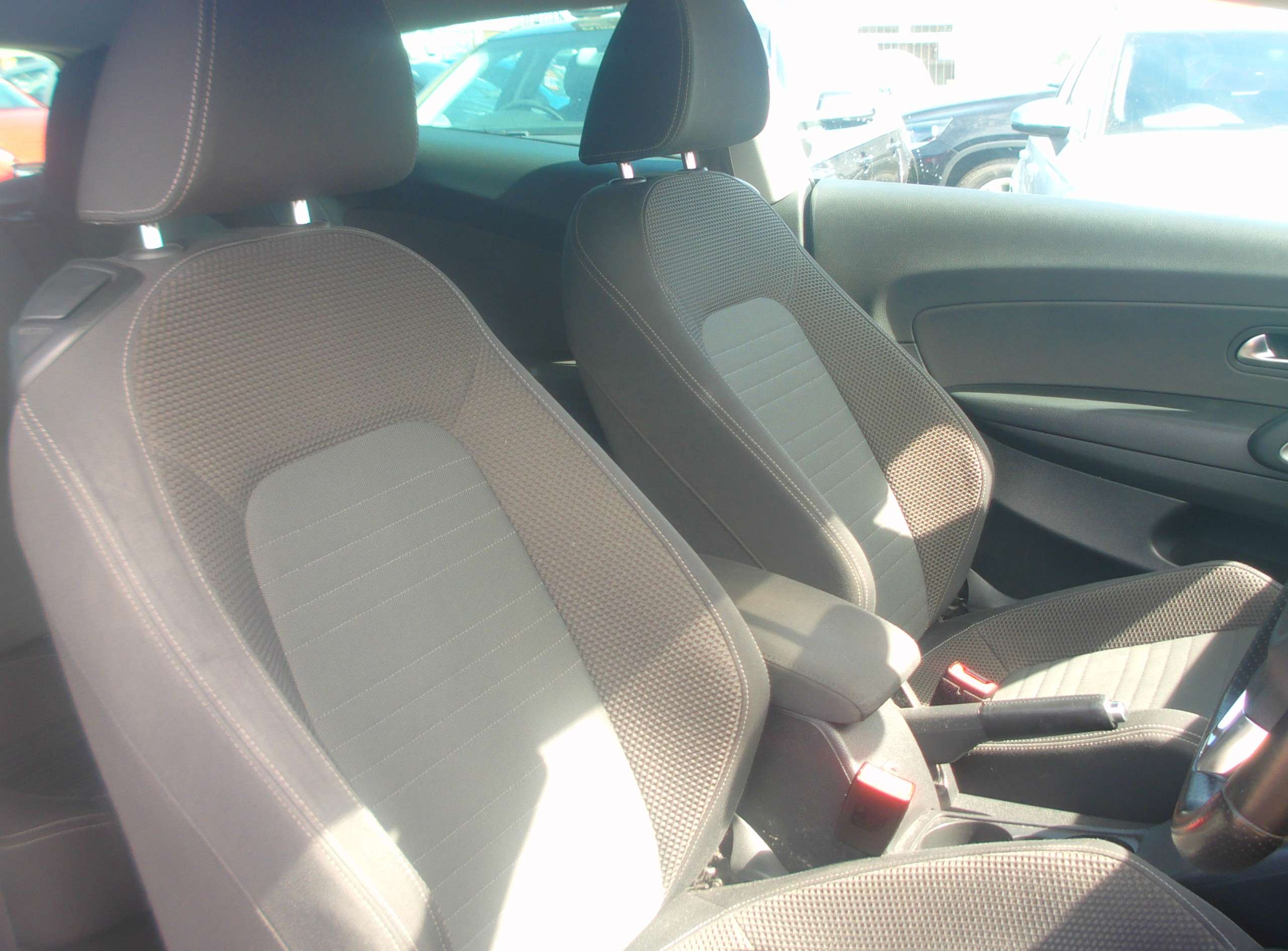 2011 VOLKSWAGEN SCIROCCO 2011 VOLKSWAGEN SCIROCCO