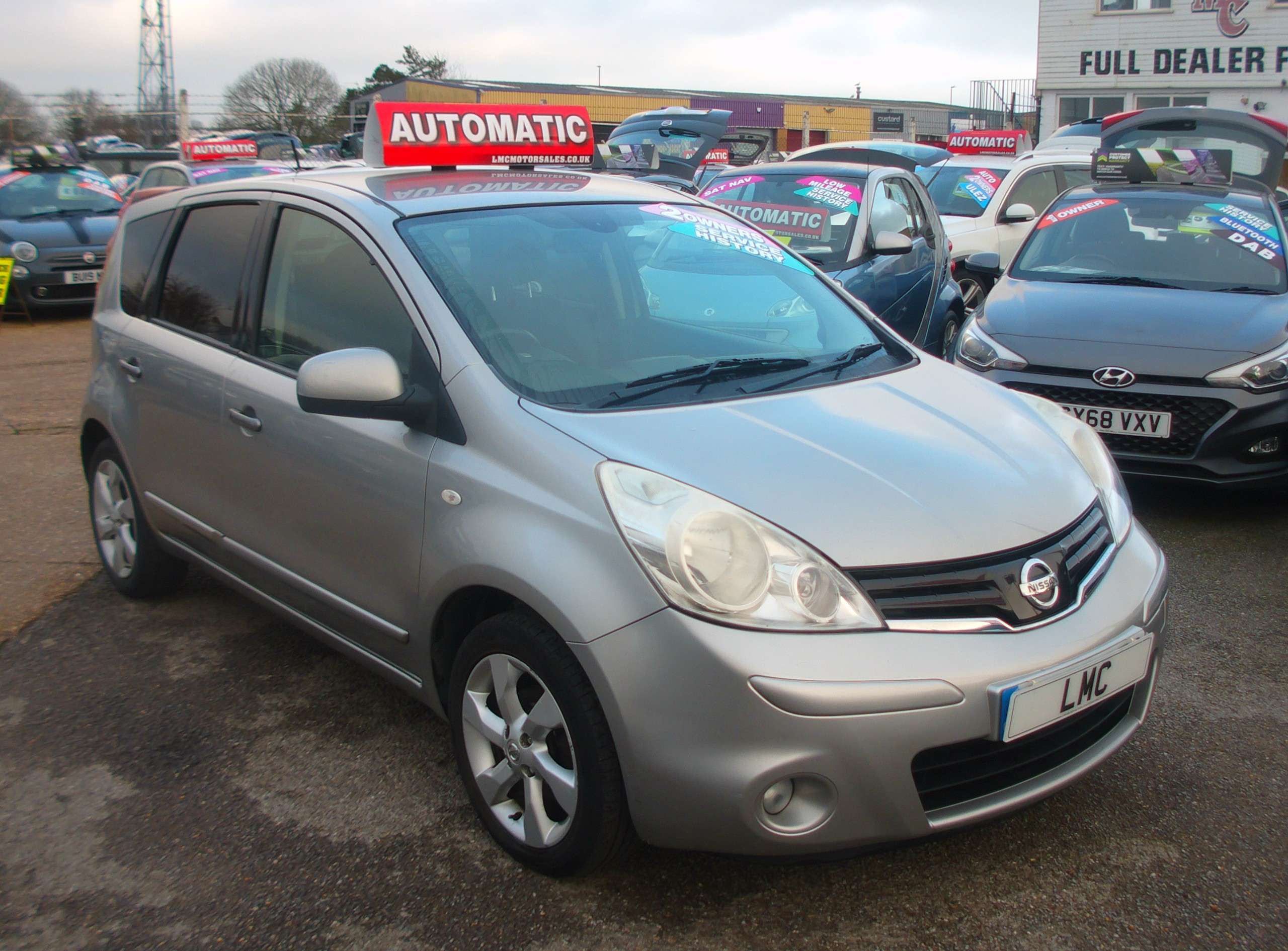 A 2011 NISSAN NOTE 1.6 16V Tekna Hatchback 5dr Petrol Auto Euro 5 (110 ps) A 2011 NISSAN NOTE 1.6 16V Tekna Hatchback 5dr Petrol Auto Euro 5 (110 ps)