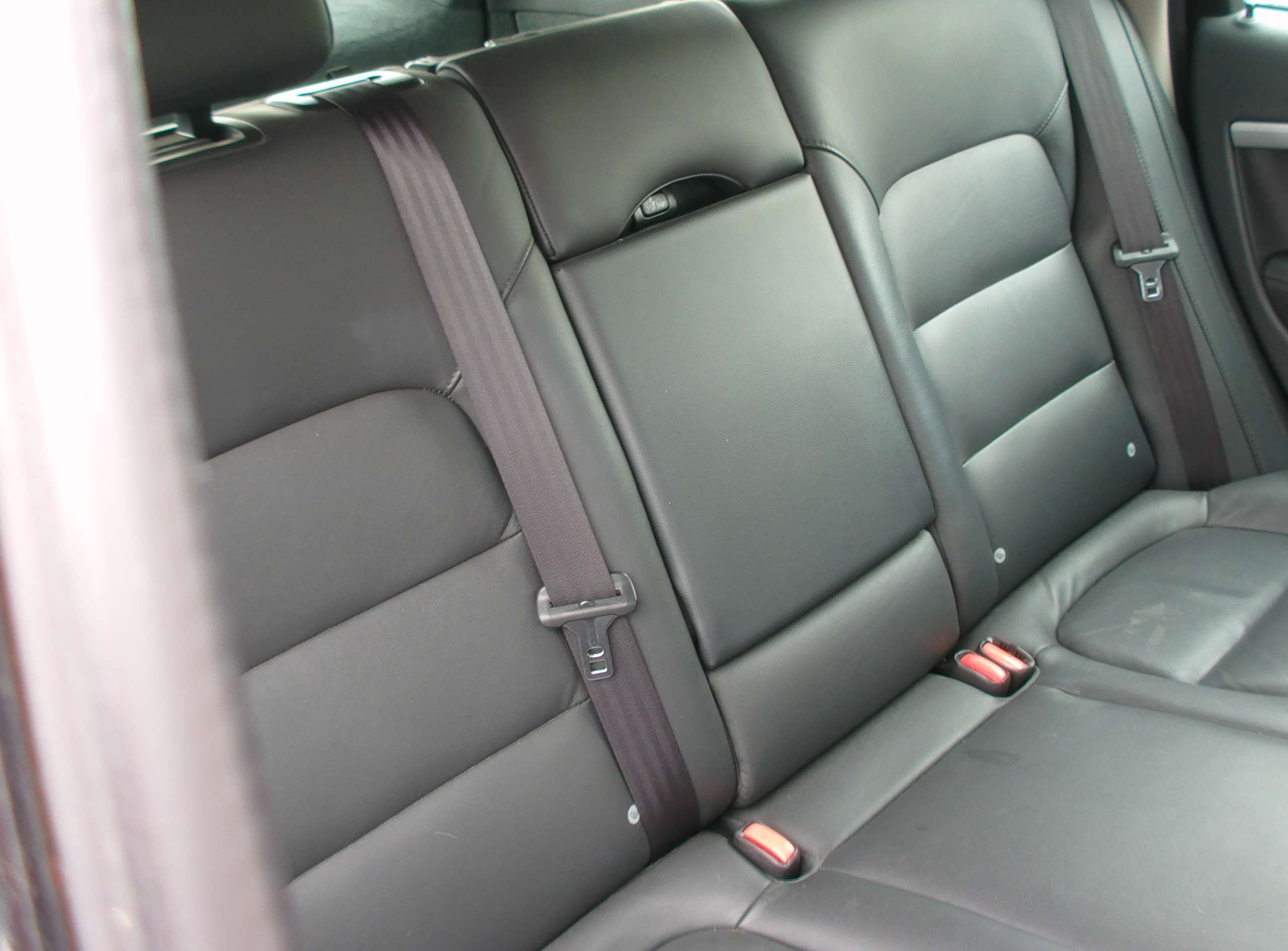 2014 VOLVO V70 2014 VOLVO V70