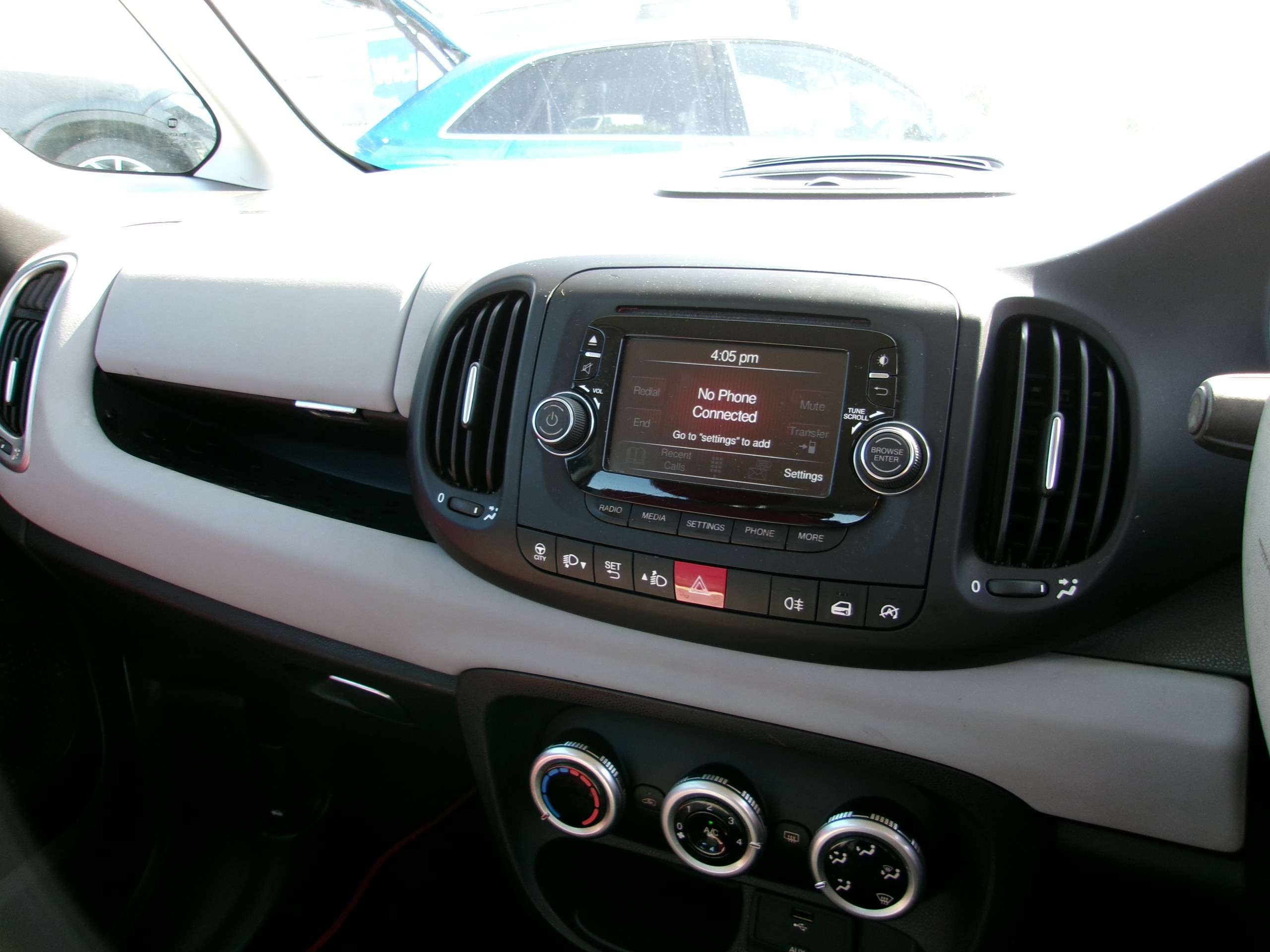 2013 FIAT 500L 2013 FIAT 500L