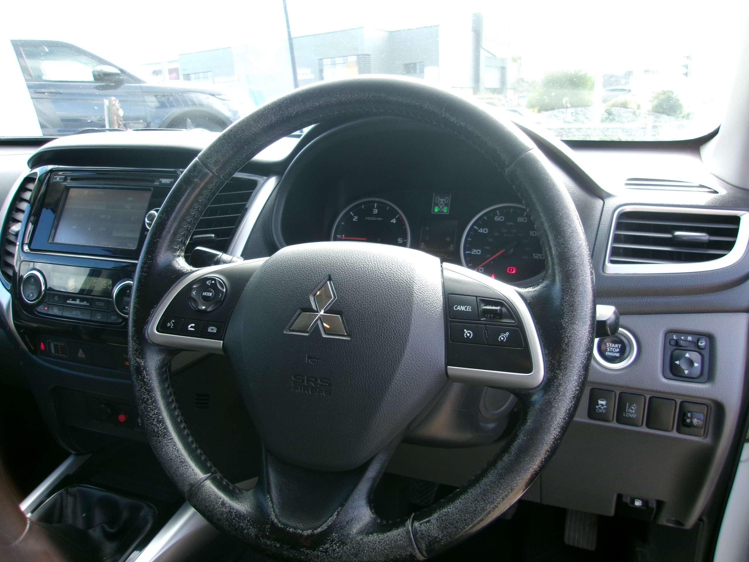 2016 MITSUBISHI L200 2016 MITSUBISHI L200