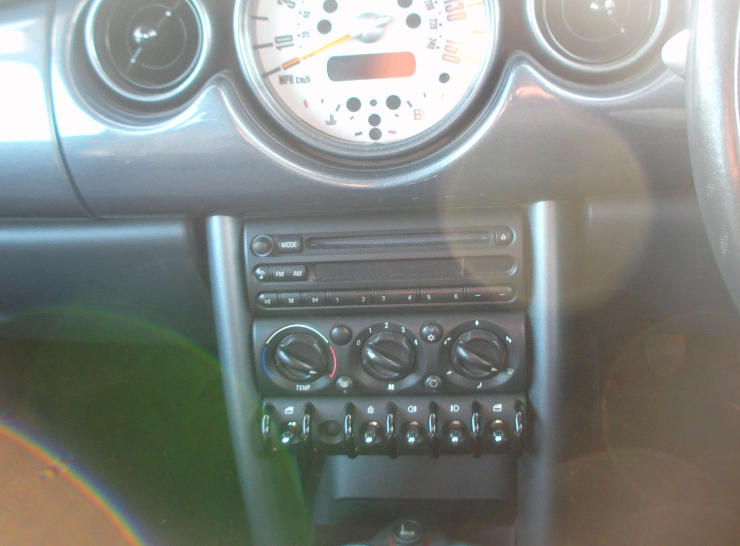 2004 MINI HATCH 2004 MINI HATCH