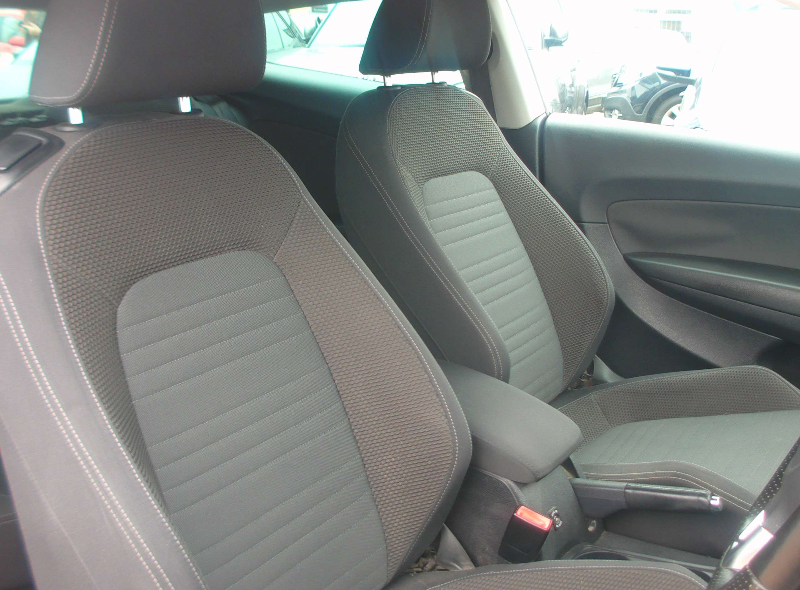 2011 VOLKSWAGEN SCIROCCO 2011 VOLKSWAGEN SCIROCCO