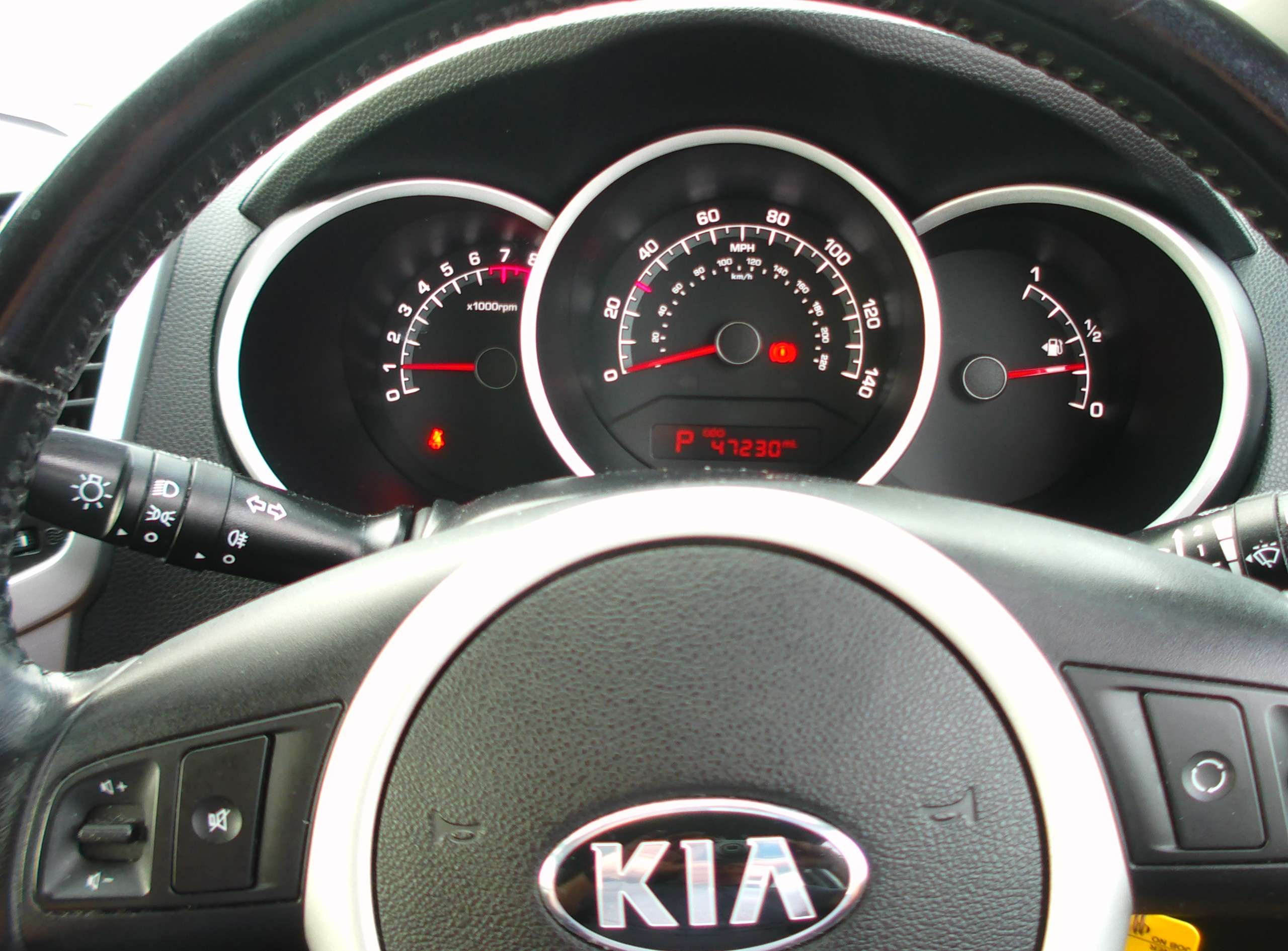 2014 KIA VENGA 2014 KIA VENGA