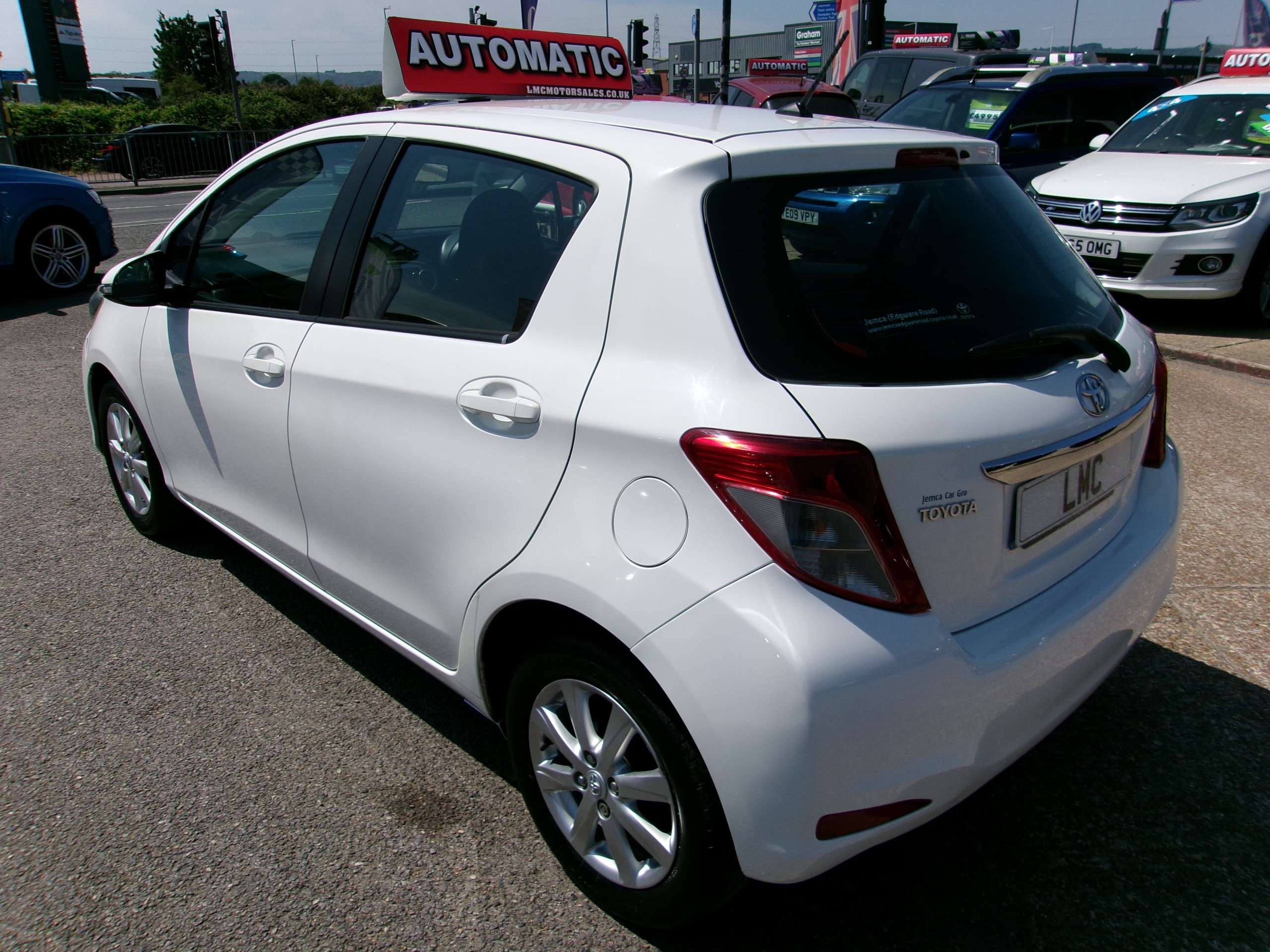 A 2012 TOYOTA YARIS 1.33 Dual VVT-i TR Hatchback 5dr Petrol Multidrive S (101 ps) A 2012 TOYOTA YARIS 1.33 Dual VVT-i TR Hatchback 5dr Petrol Multidrive S (101 ps)