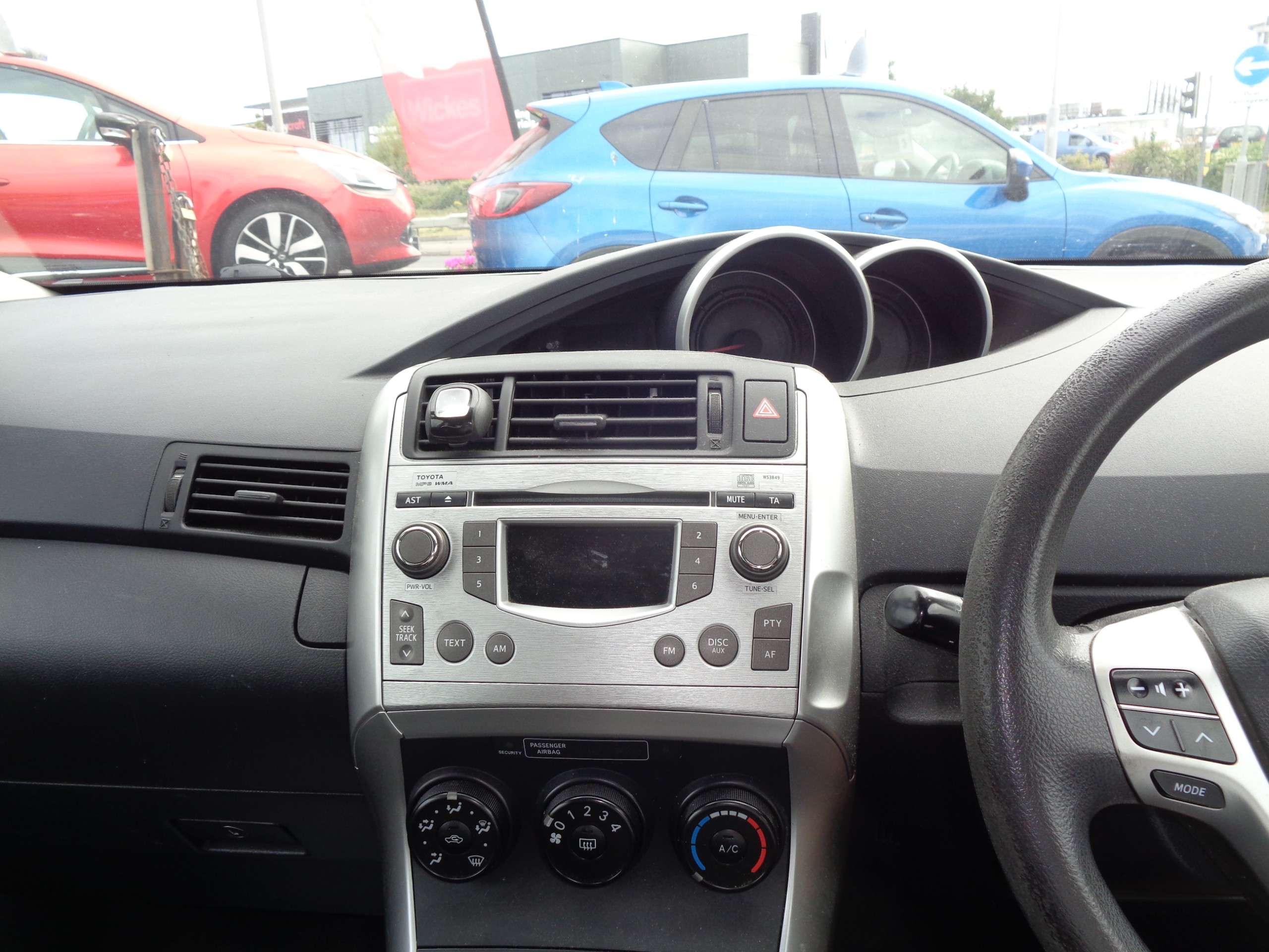 2010 TOYOTA VERSO 2010 TOYOTA VERSO