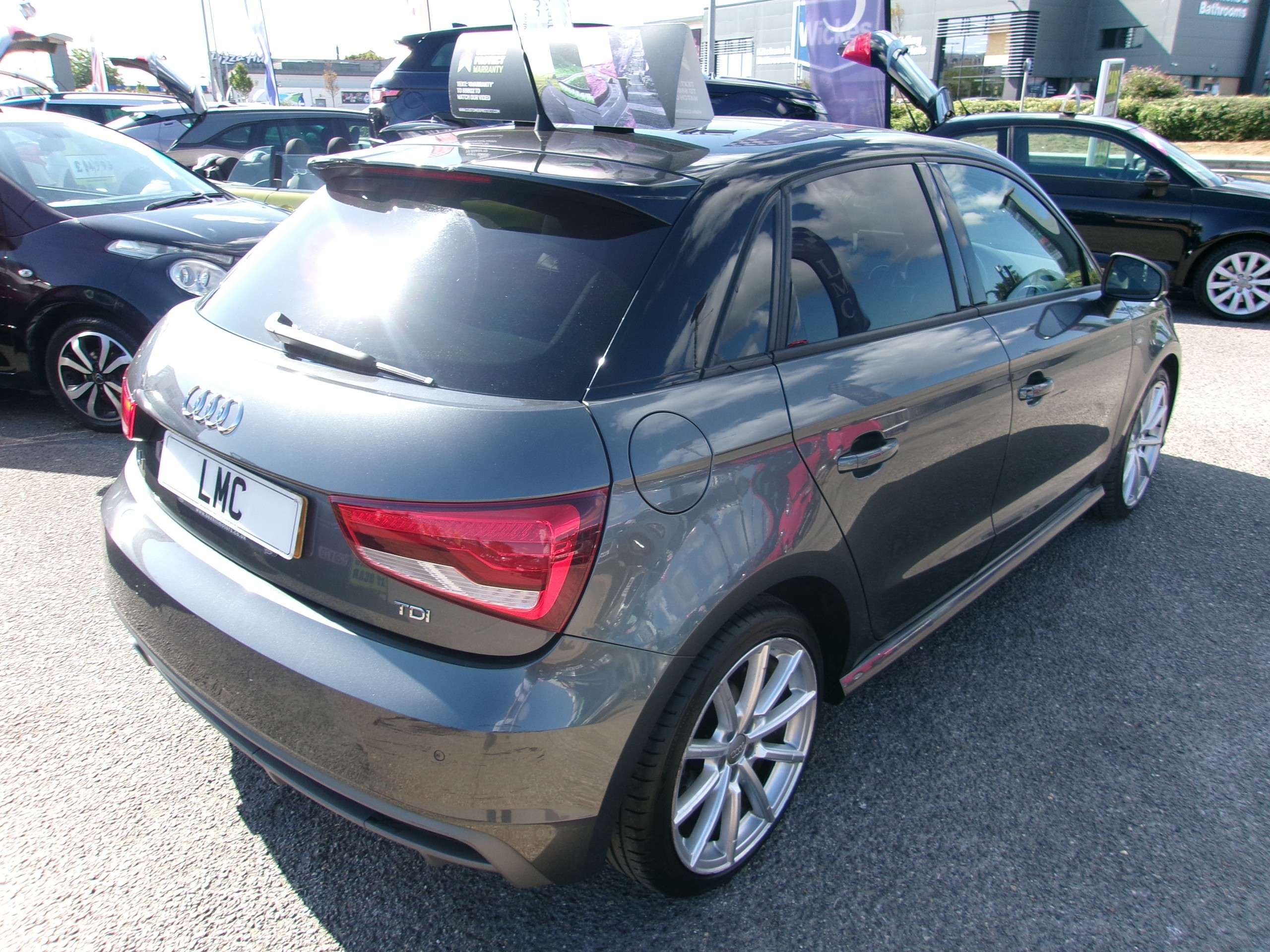 2015 AUDI A1 2015 AUDI A1