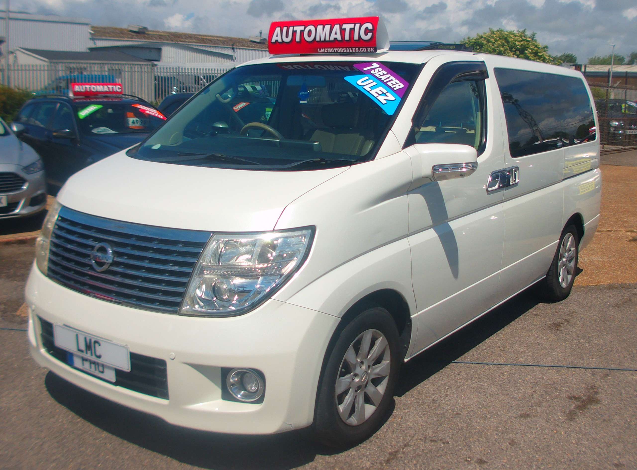 A 2006 NISSAN ELGRAND 3.5 AUTO 4WD A 2006 NISSAN ELGRAND 3.5 AUTO 4WD