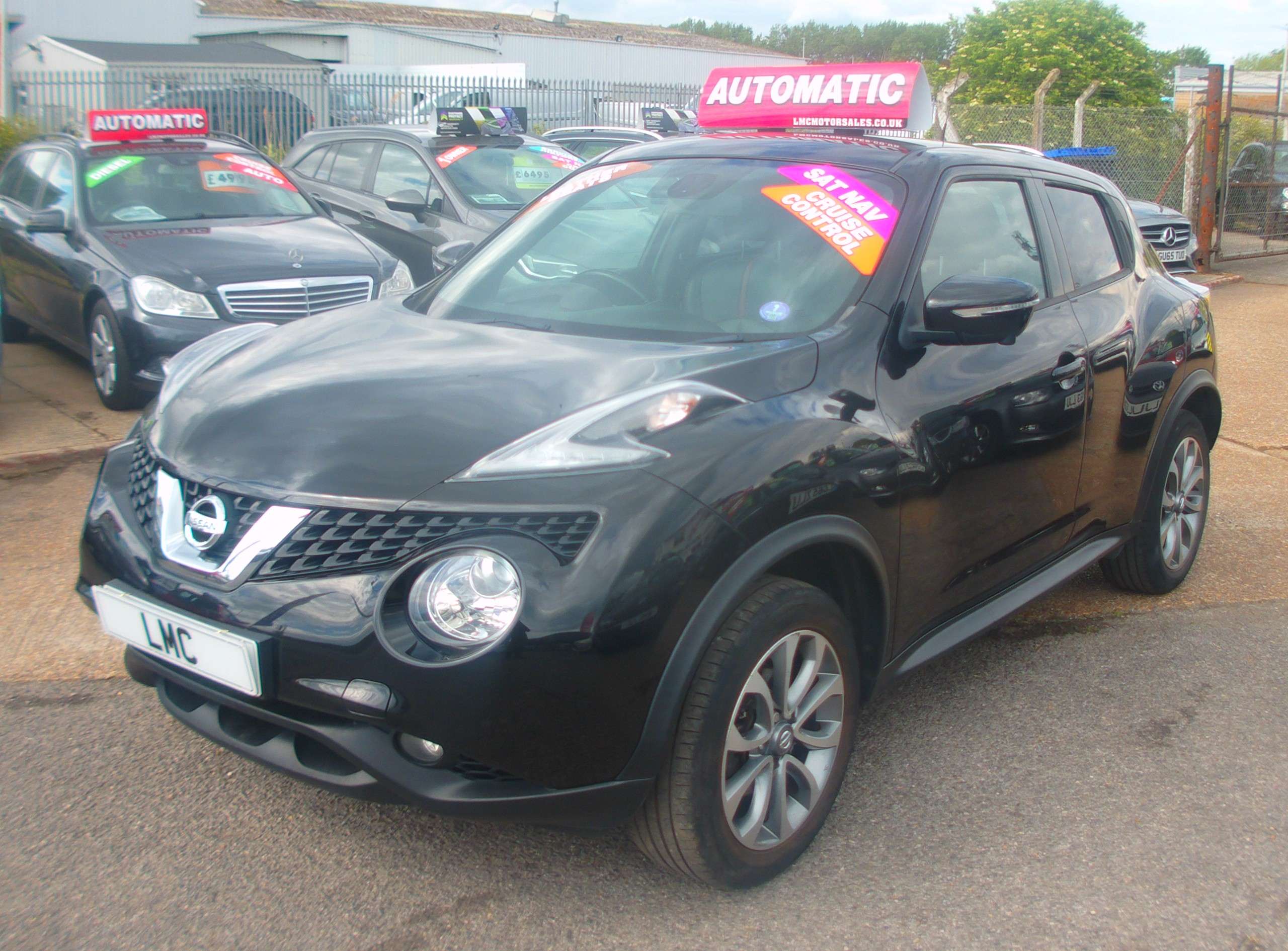 A 2018 NISSAN JUKE 1.6 Tekna SUV 5dr Petrol XTRON Euro 6 A 2018 NISSAN JUKE 1.6 Tekna SUV 5dr Petrol XTRON Euro 6