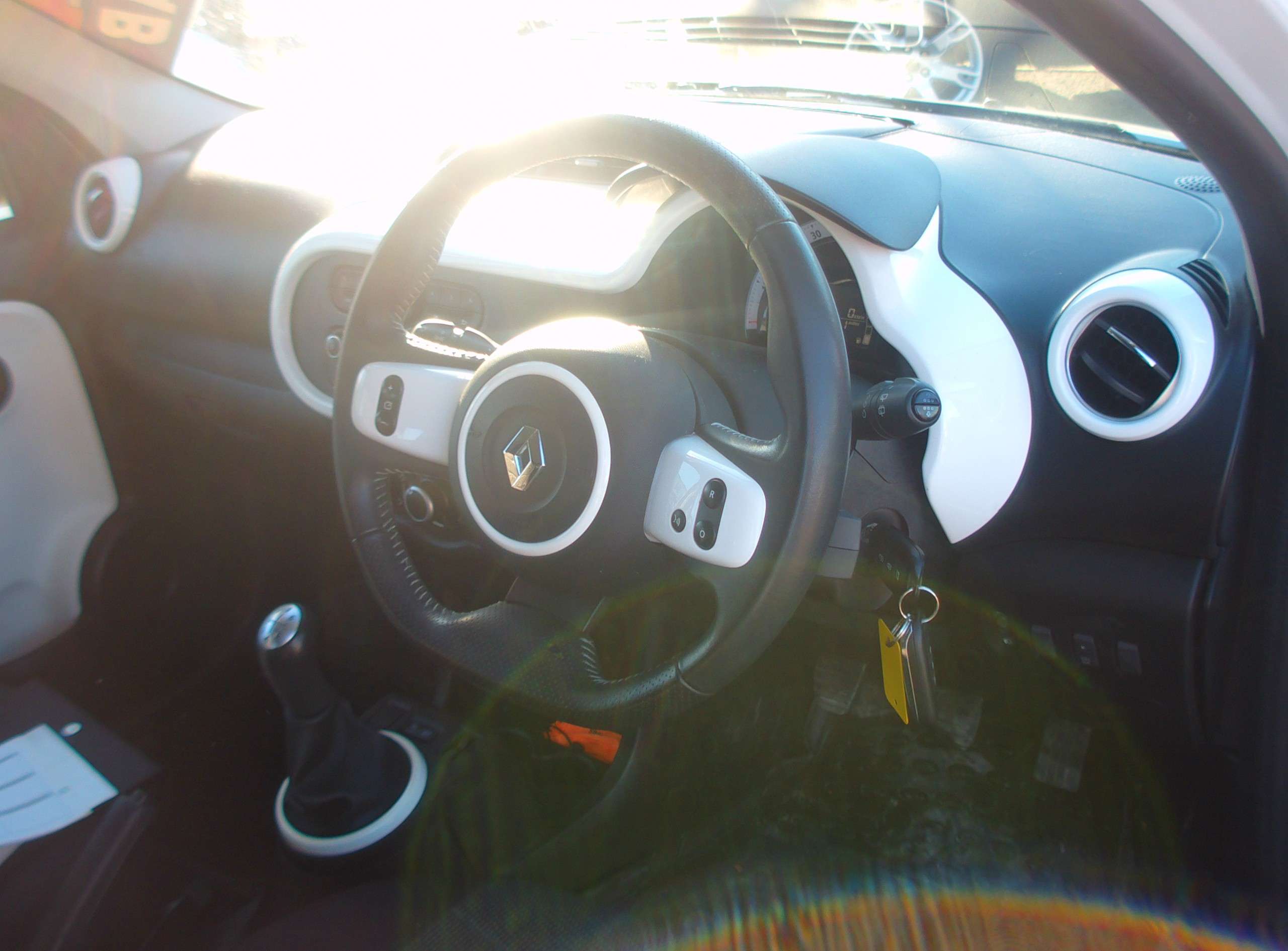 2016 RENAULT TWINGO 2016 RENAULT TWINGO