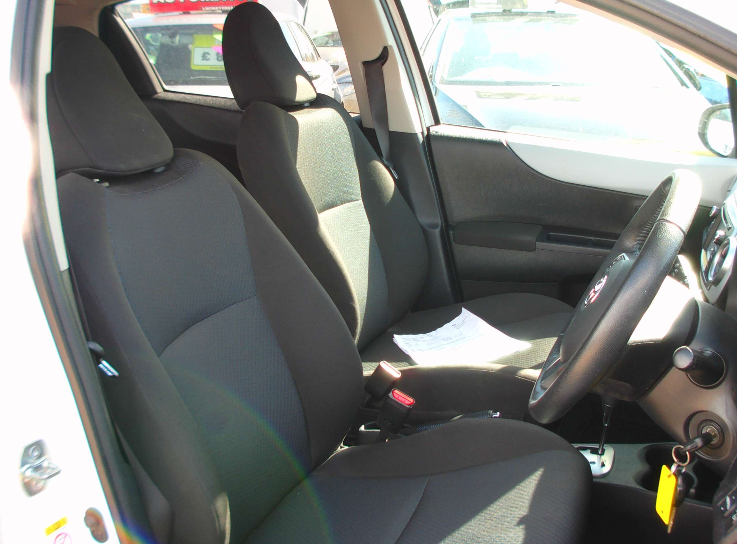 2013 TOYOTA YARIS 2013 TOYOTA YARIS