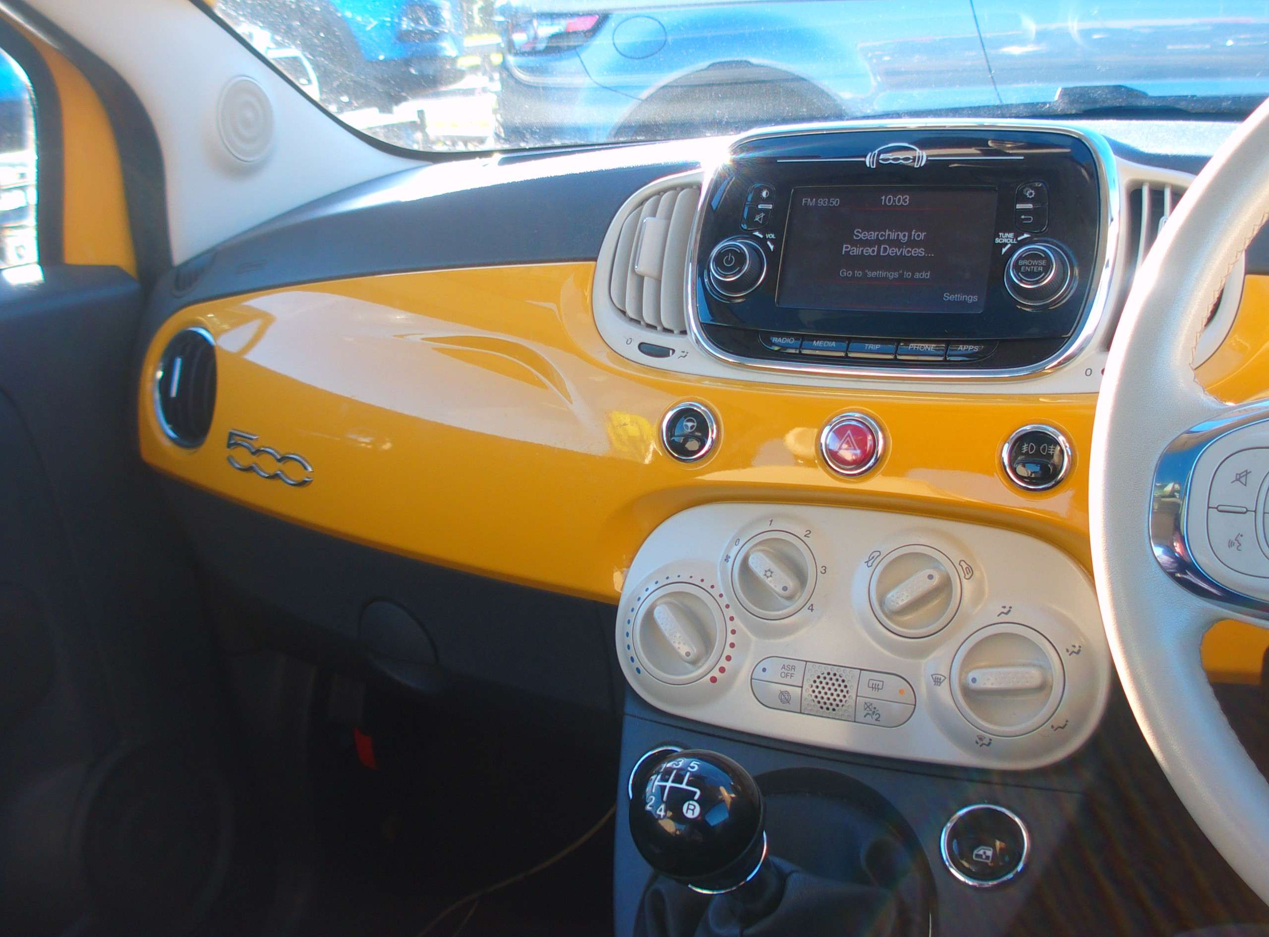 2015 FIAT 500 2015 FIAT 500