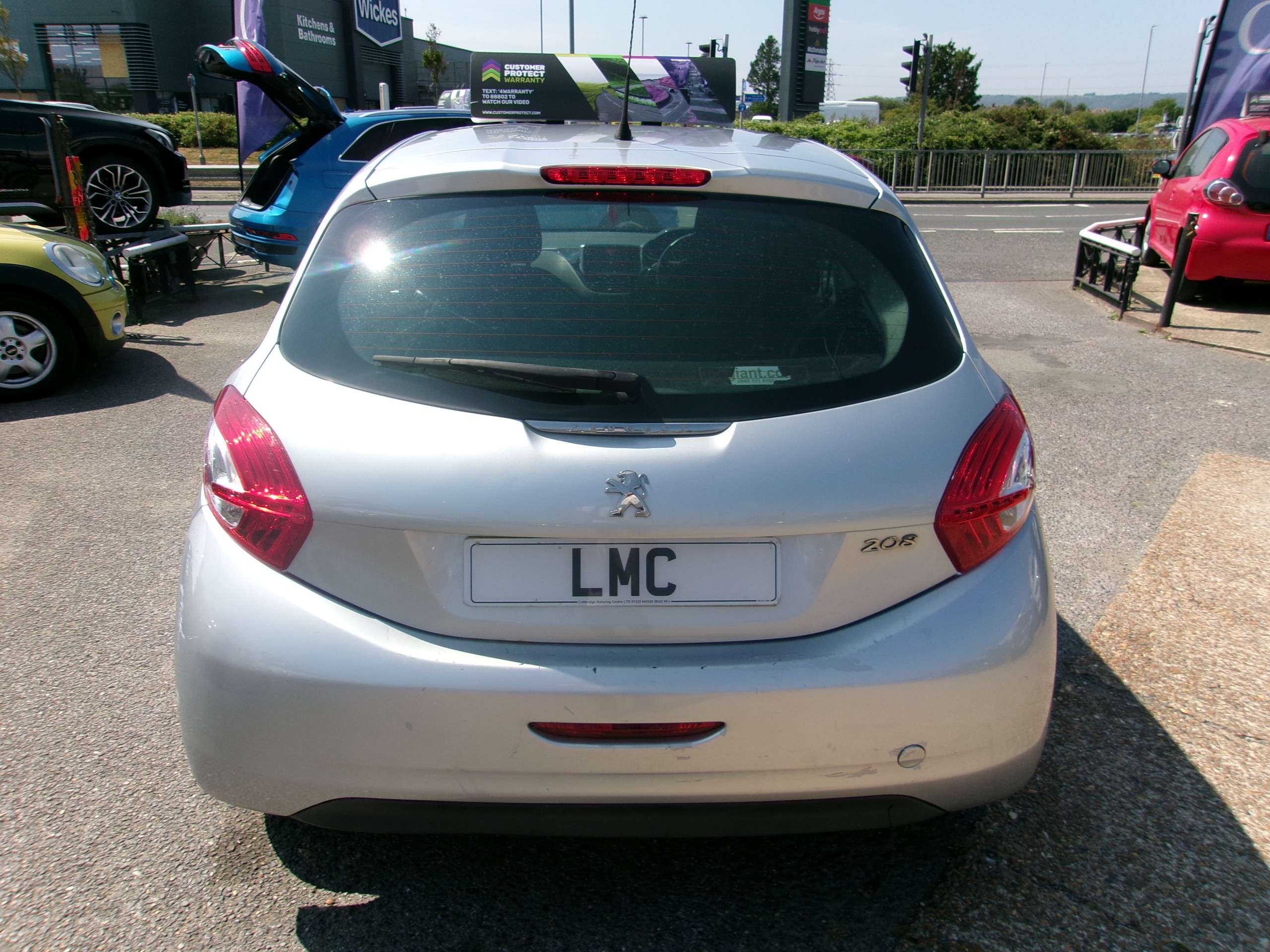 2012 PEUGEOT 208 2012 PEUGEOT 208